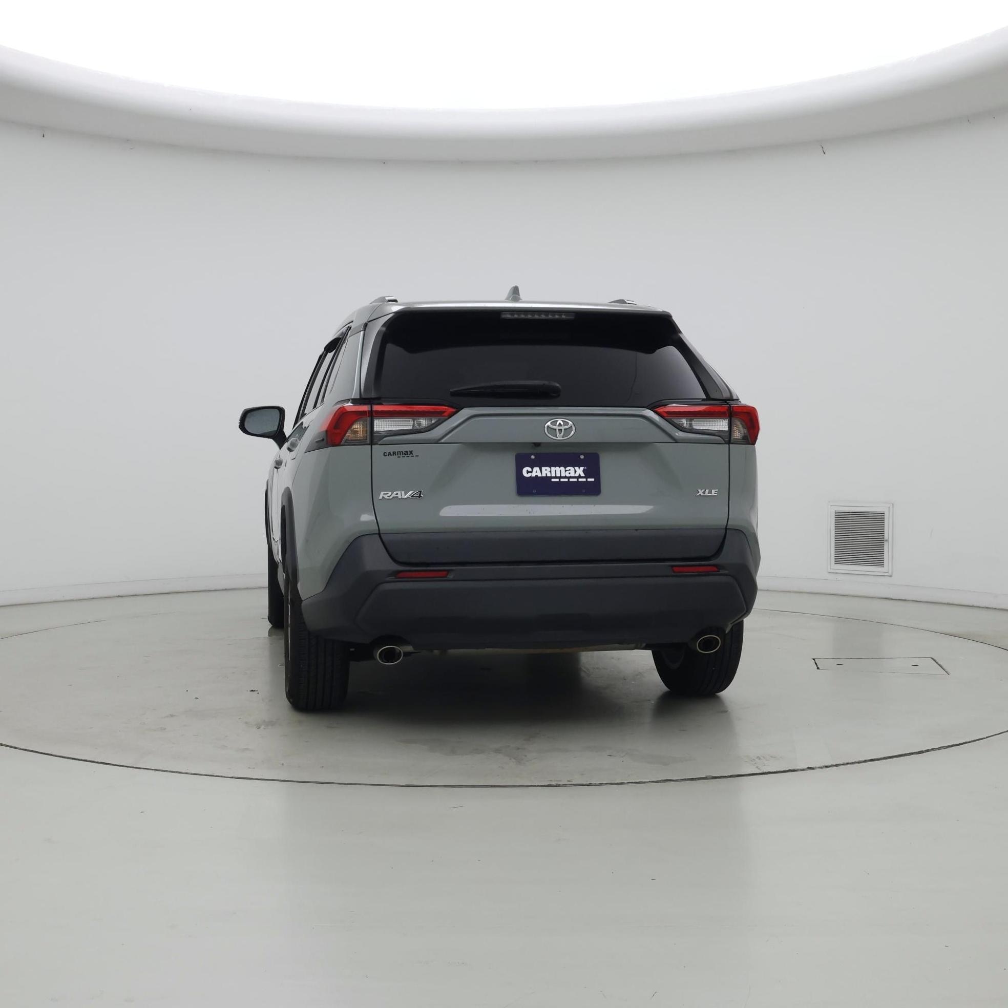 Thumbnail: 2022 Toyota RAV4 - 6