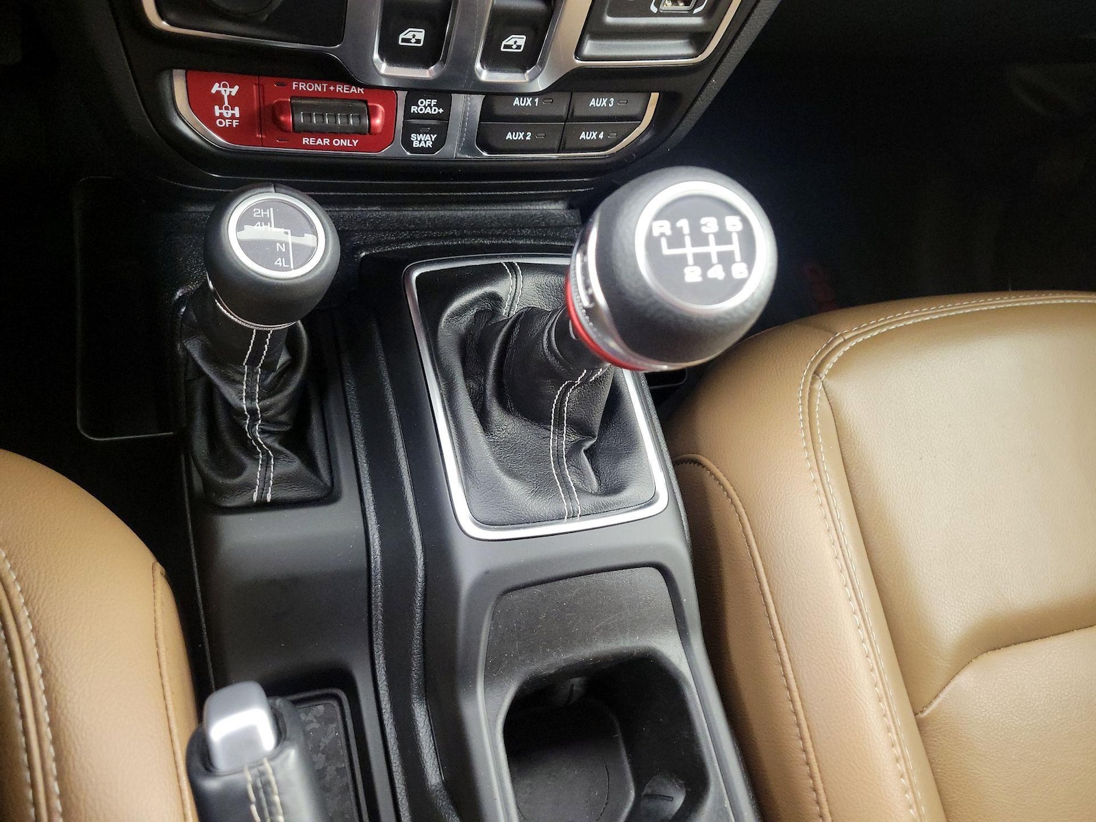 2022 Jeep Wrangler Rubicon - Photo 19