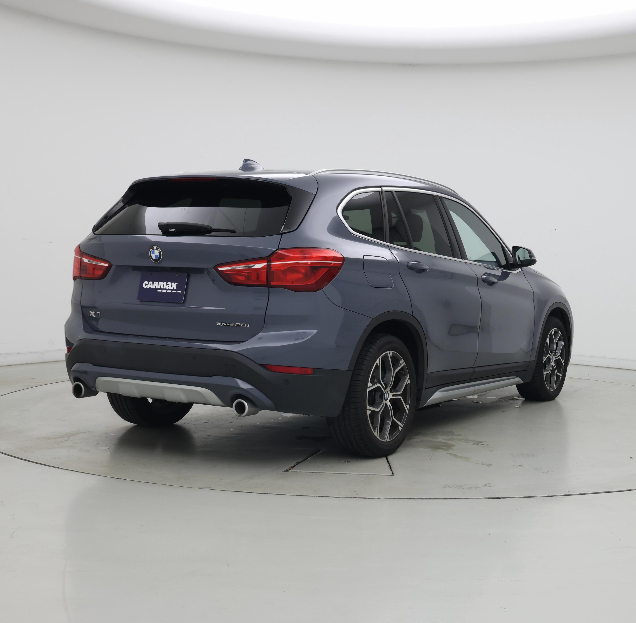 Thumbnail: 2020 BMW X1 - 8