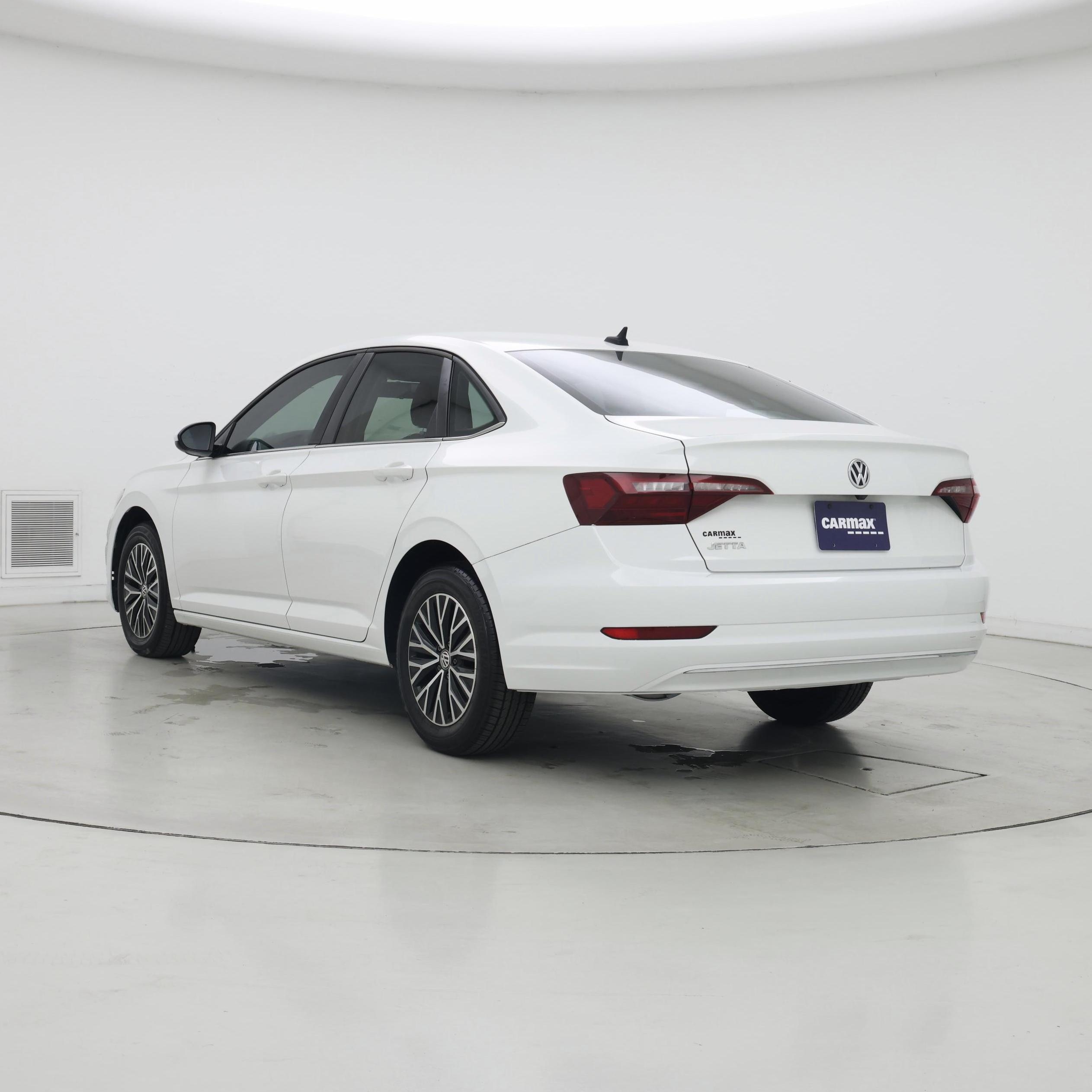 Thumbnail: 2021 Volkswagen Jetta - 2