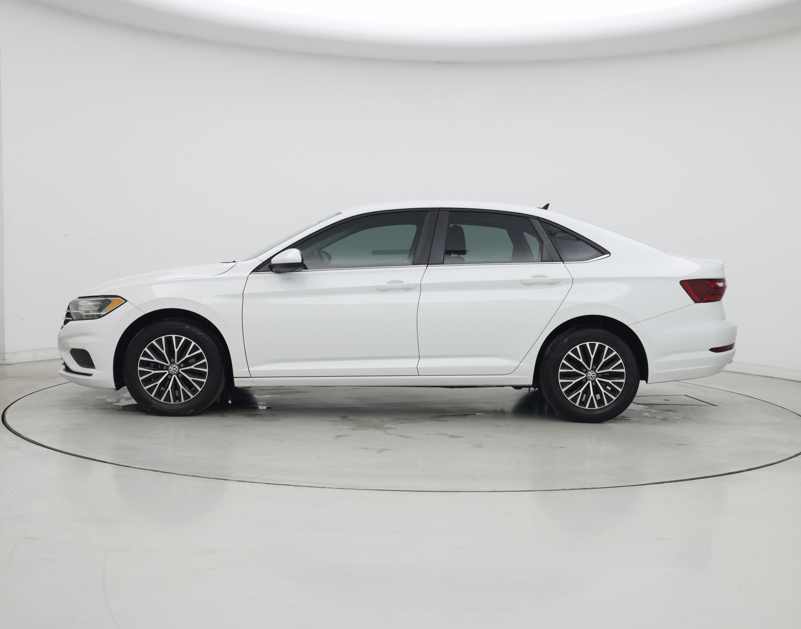 Thumbnail: 2021 Volkswagen Jetta - 3