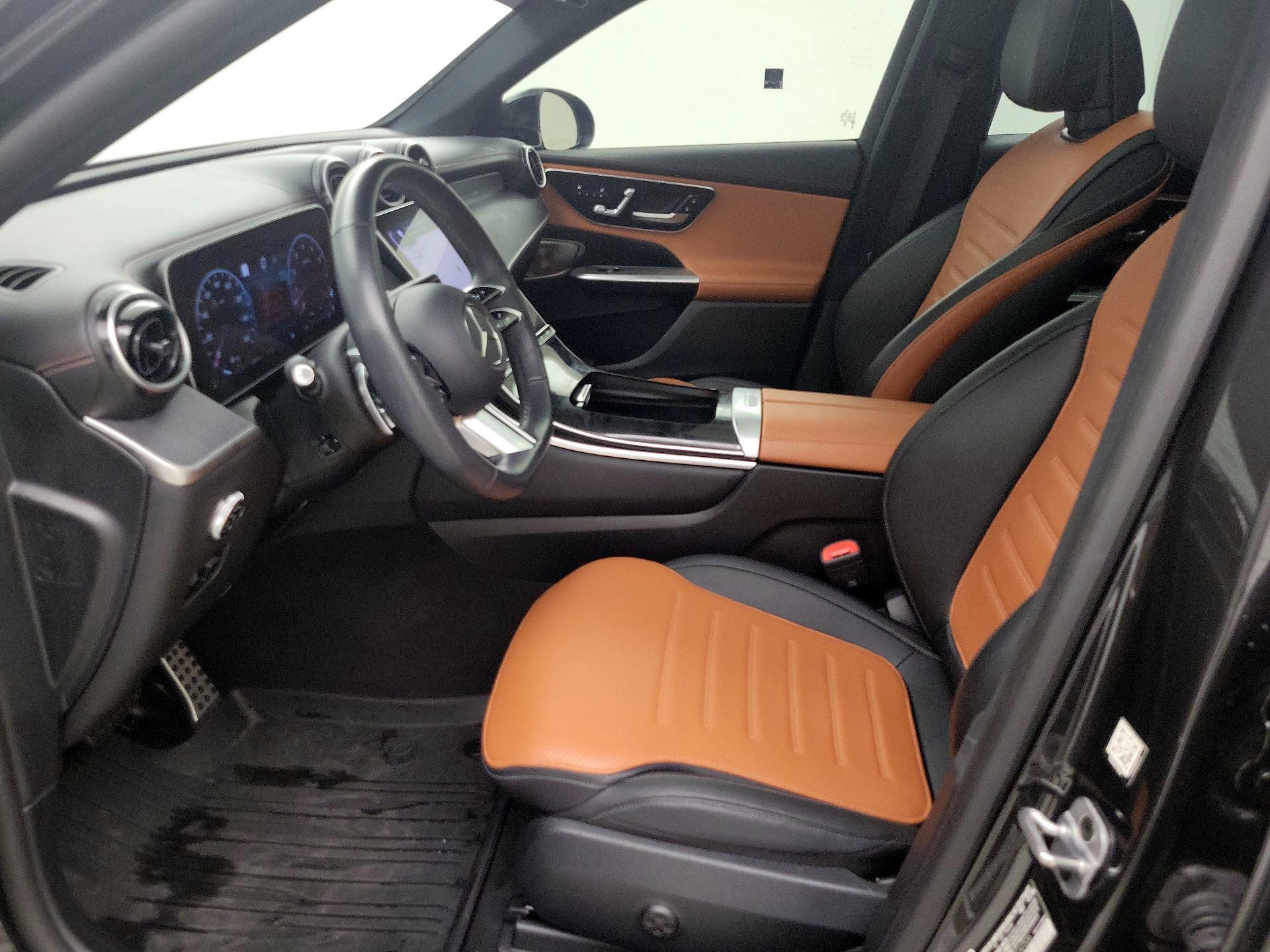 Thumbnail: 2024 Mercedes-Benz GLC - 11