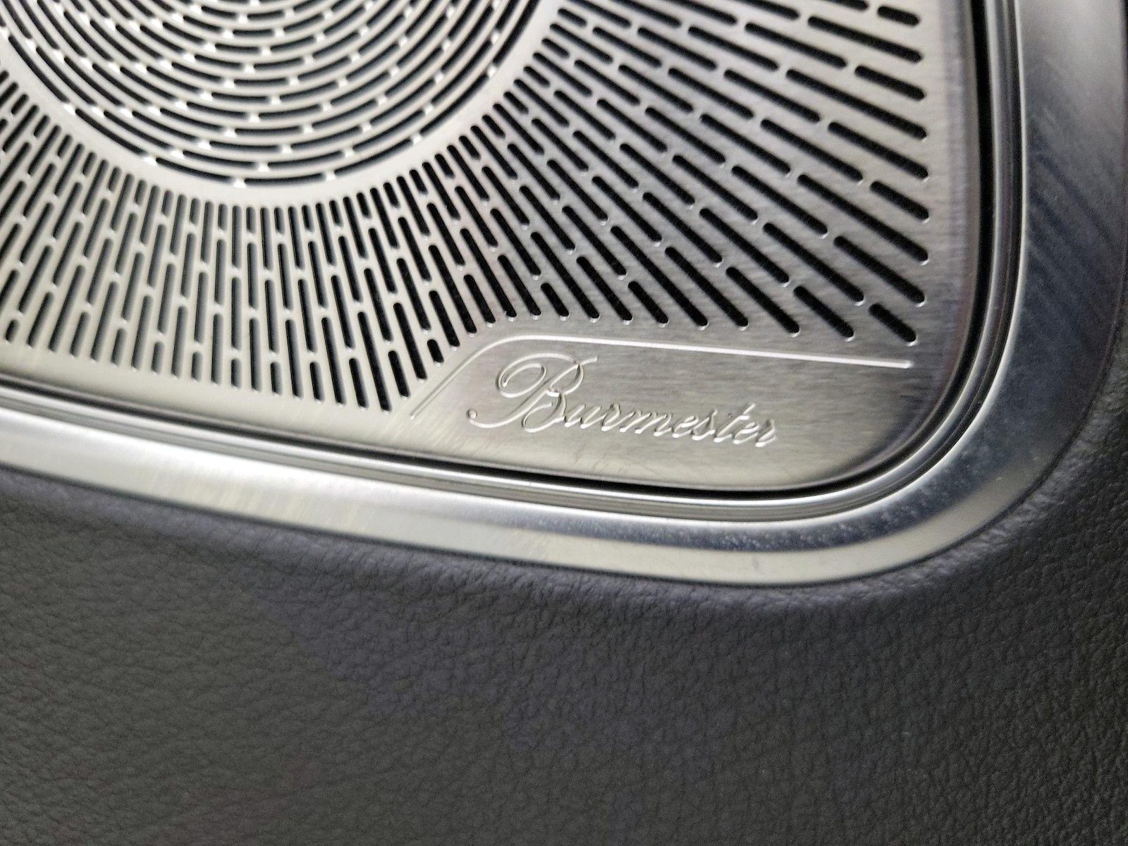 2024 Mercedes-Benz GLC GLC300 - Photo 26