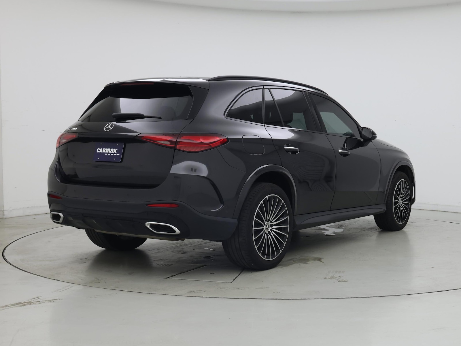 2024 Mercedes-Benz GLC GLC300 - Photo 9