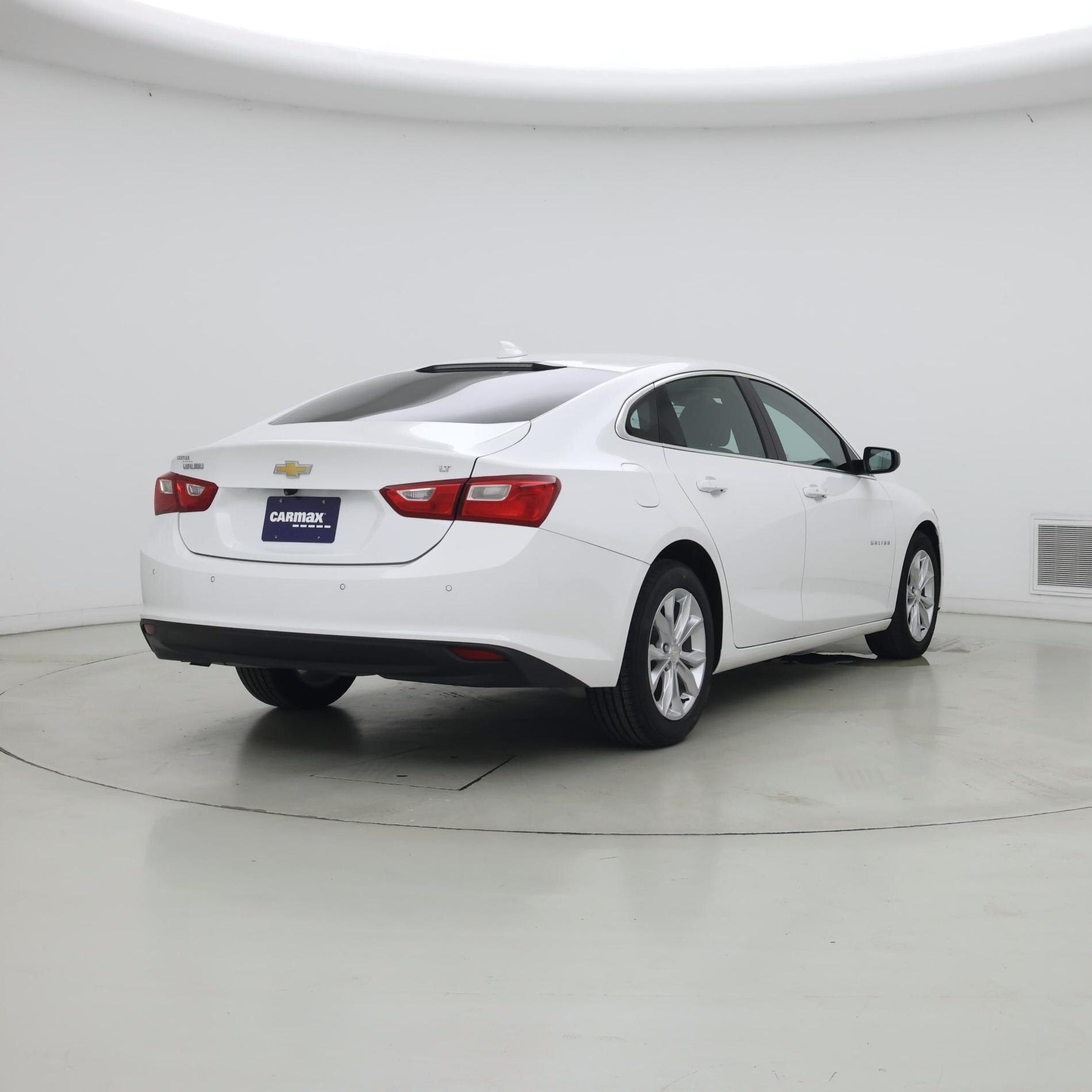 Thumbnail: 2023 Chevrolet Malibu - 8