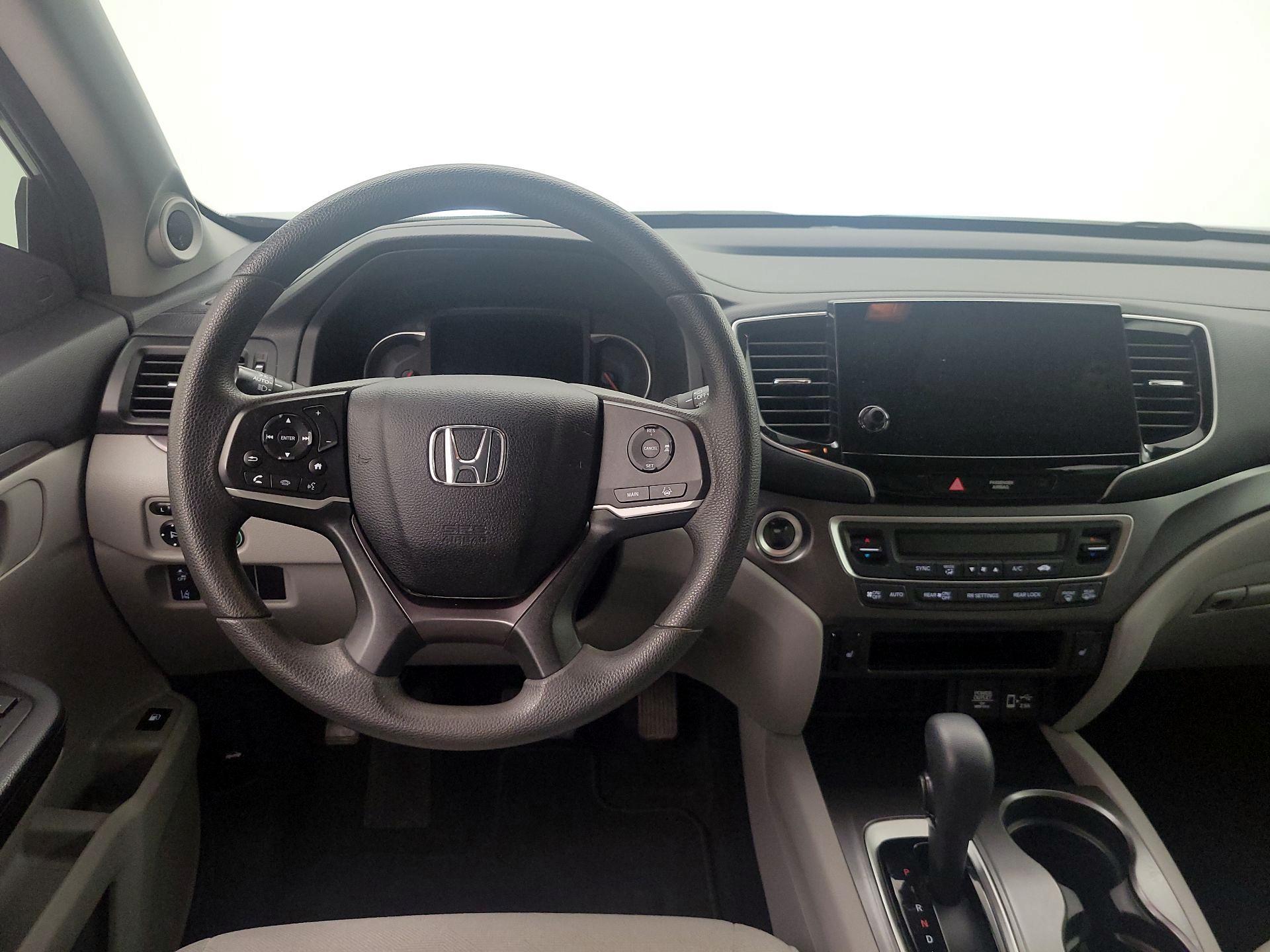 Thumbnail: 2020 Honda Pilot - 10