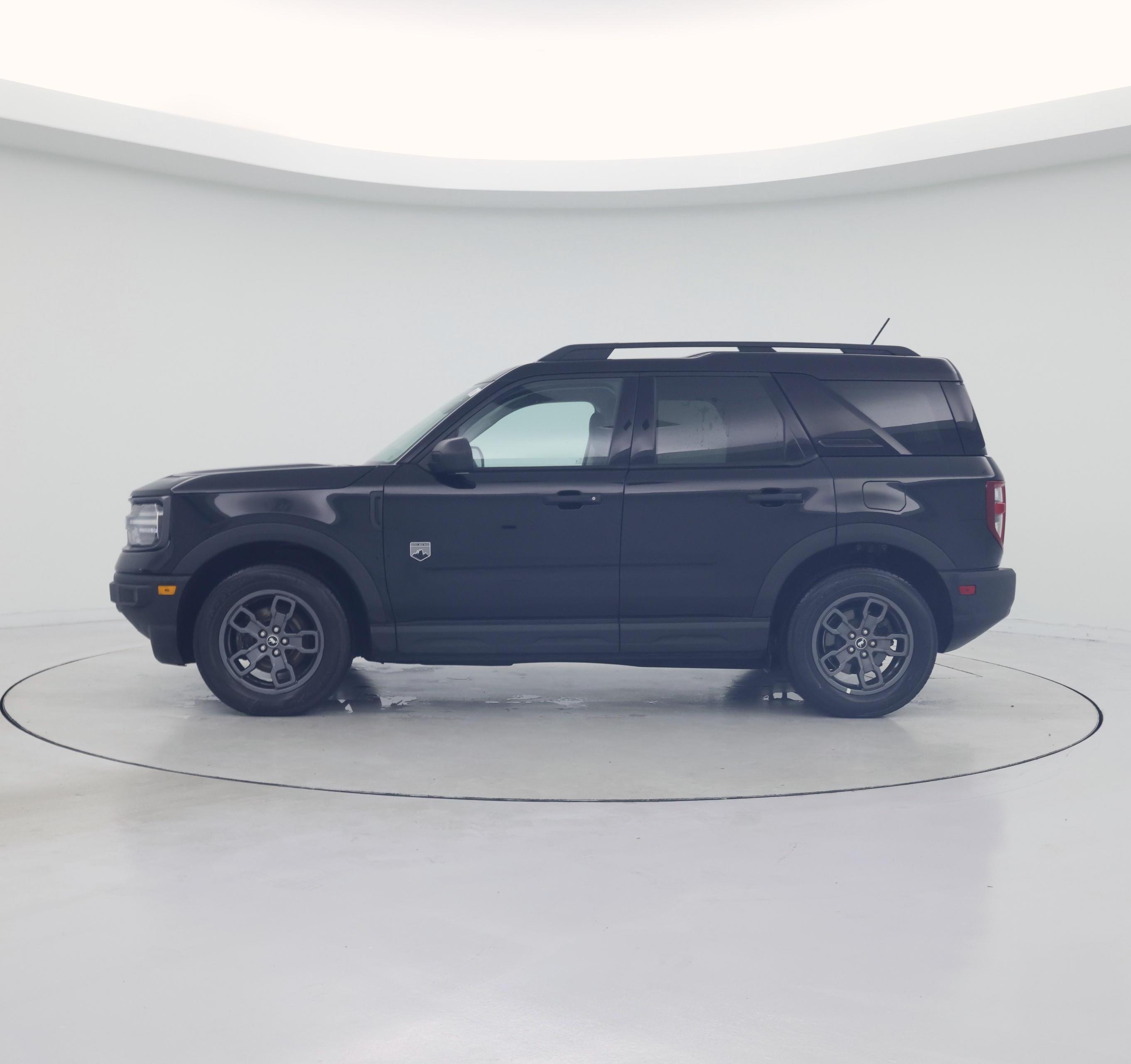 Thumbnail: 2022 Ford Bronco Sport - 3
