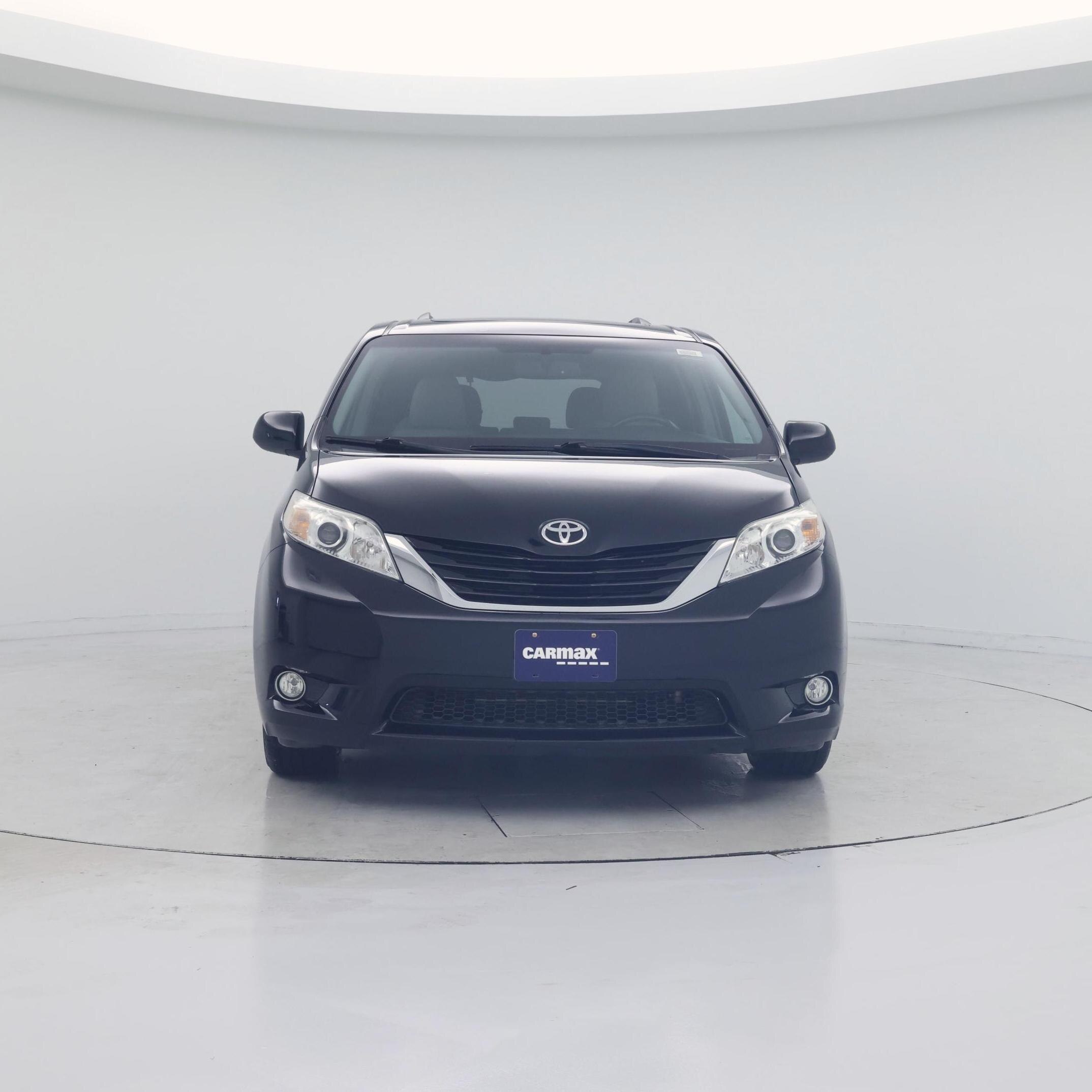 Thumbnail: 2016 Toyota Sienna - 5