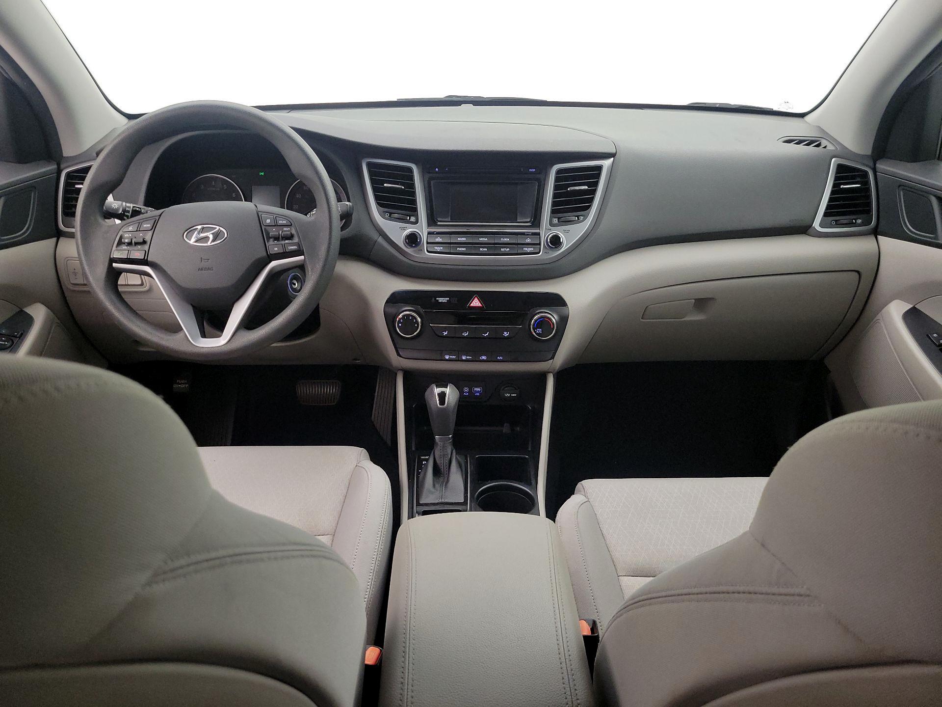 Thumbnail: 2017 Hyundai Tucson - 9
