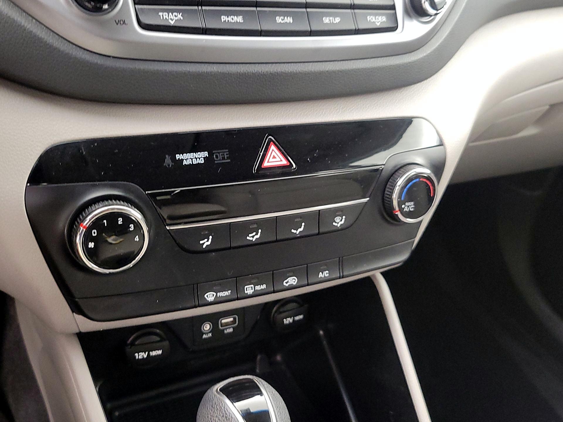 Thumbnail: 2017 Hyundai Tucson - 16