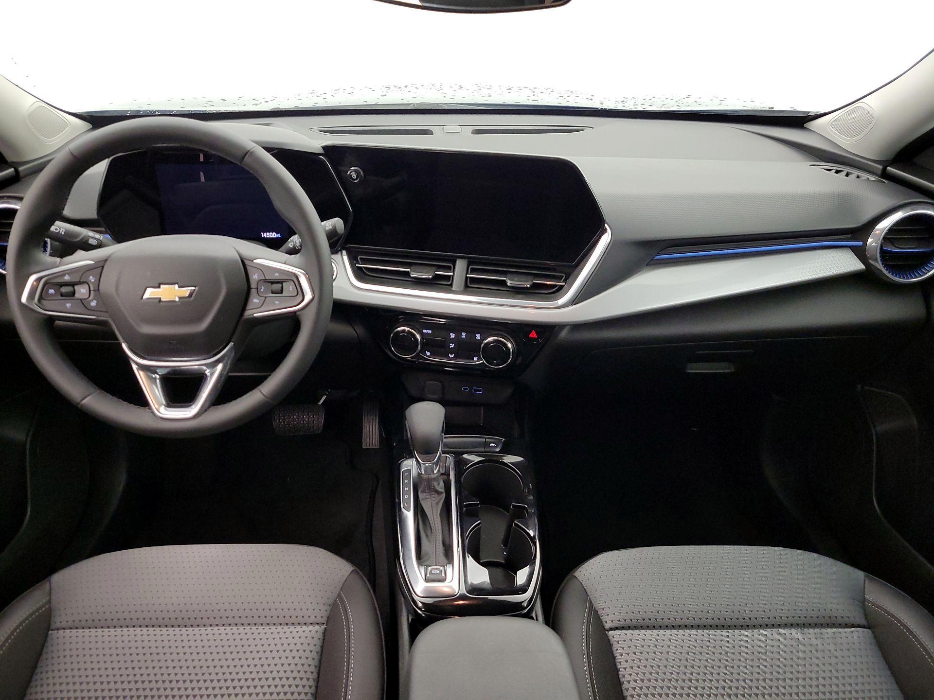 Thumbnail: 2024 Chevrolet Trax - 9