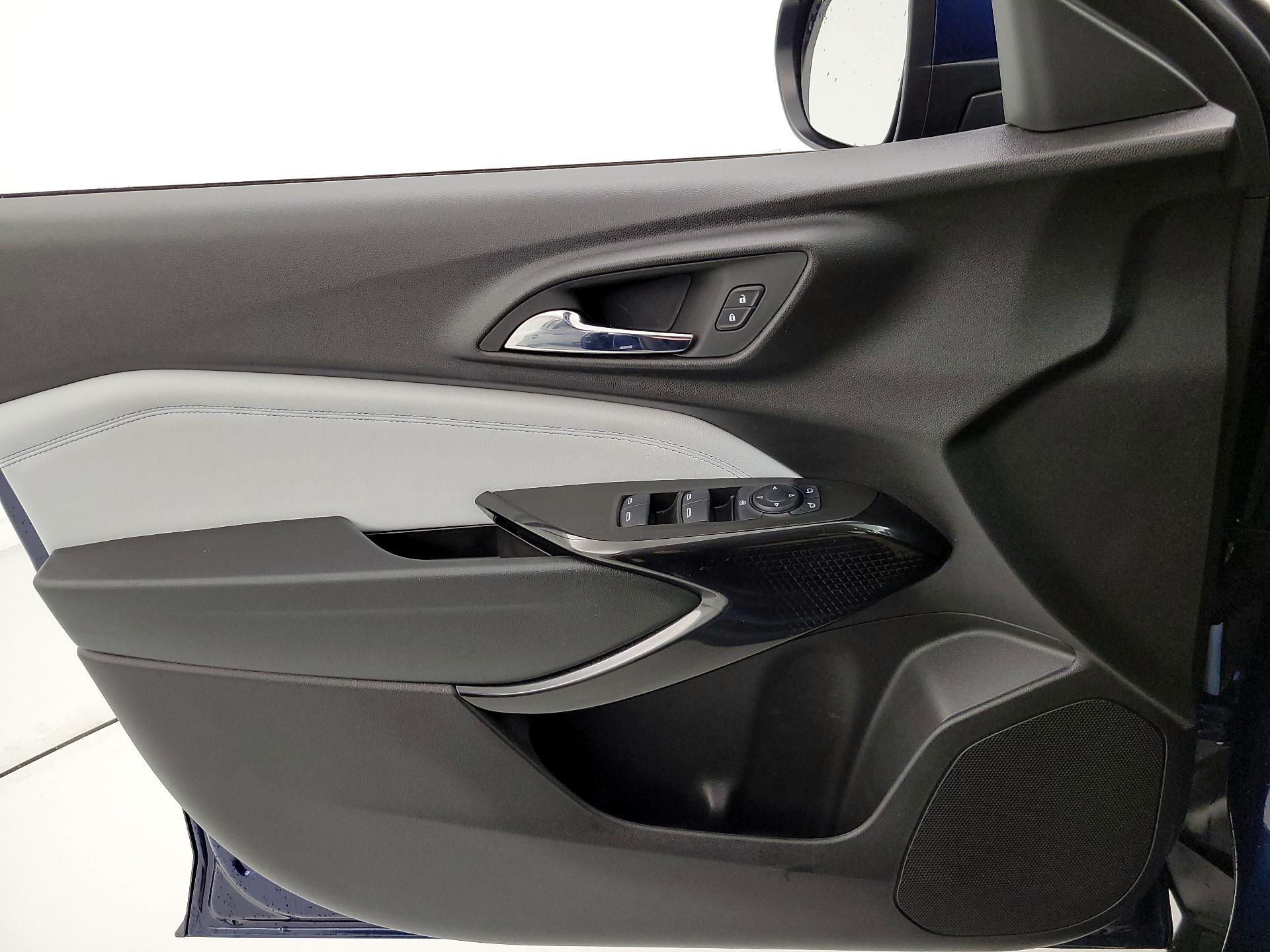 Thumbnail: 2024 Chevrolet Trax - 12