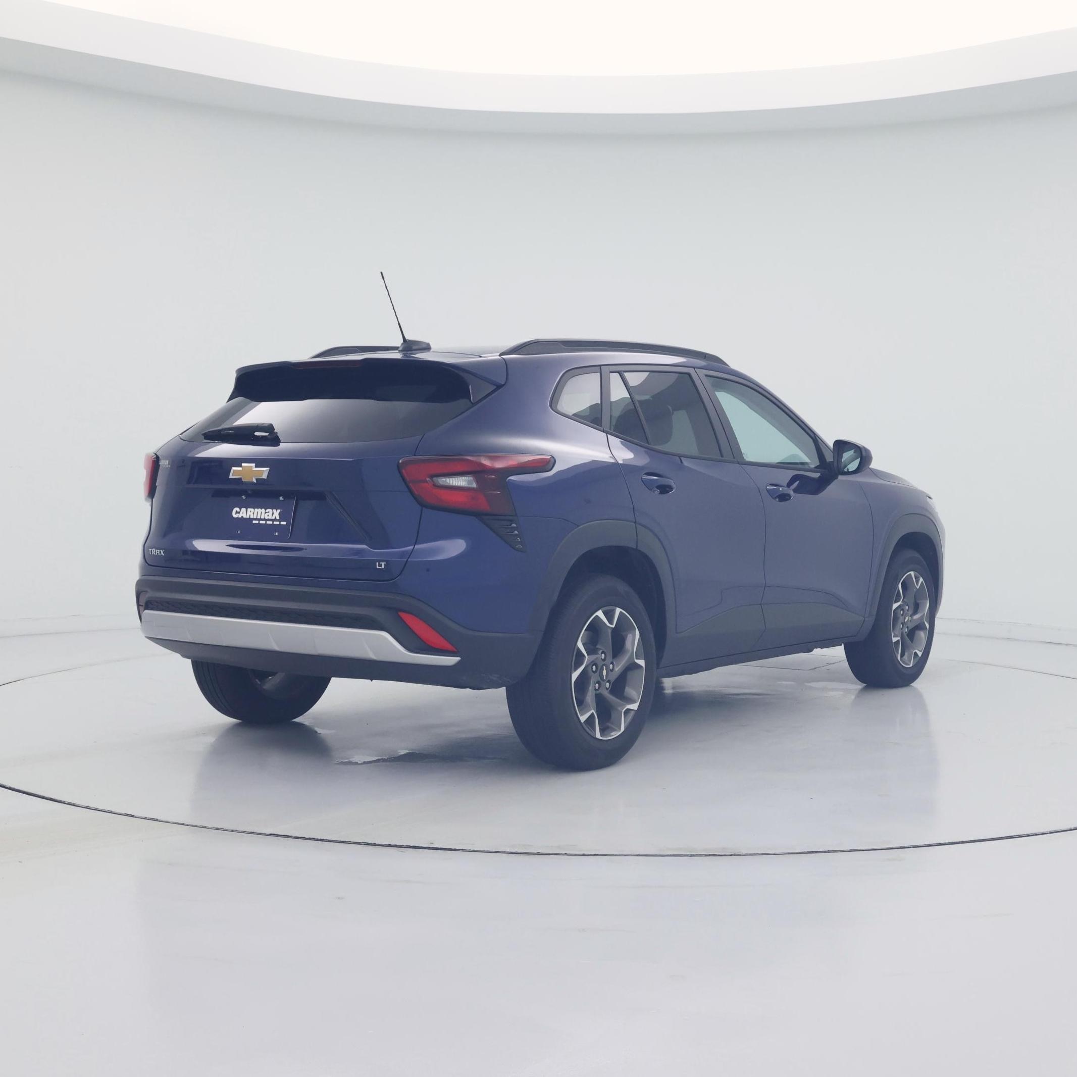 Thumbnail: 2024 Chevrolet Trax - 8