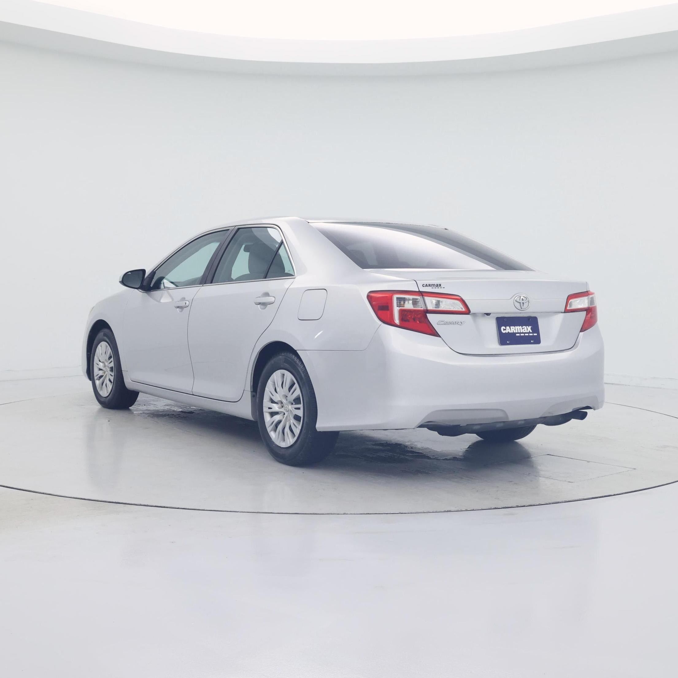 Thumbnail: 2014 Toyota Camry - 2