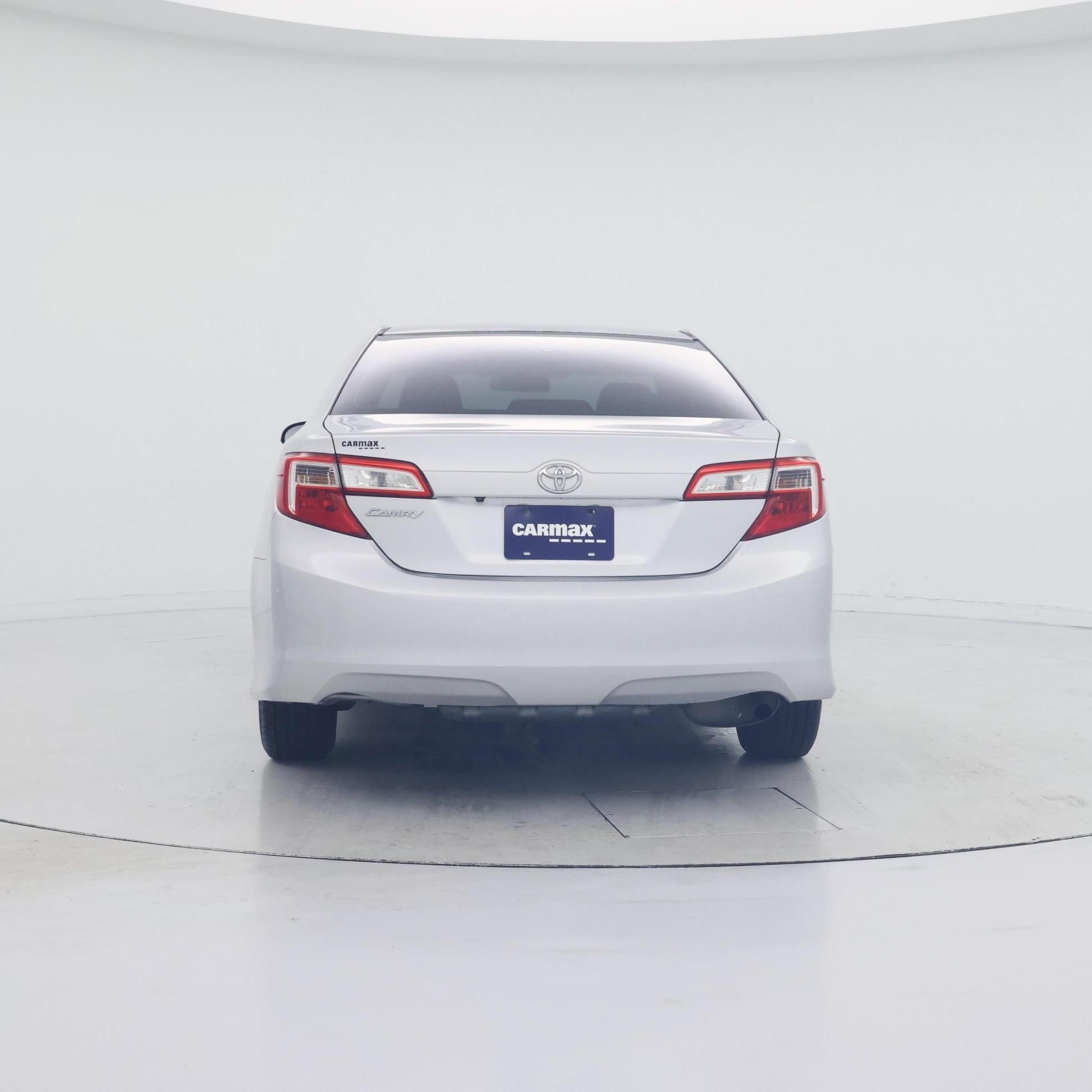 Thumbnail: 2014 Toyota Camry - 6