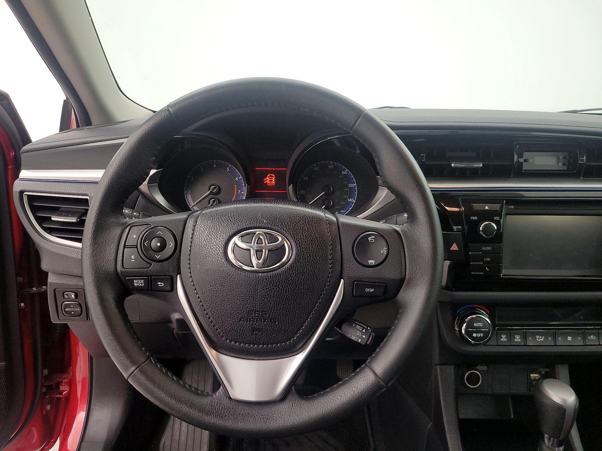 Thumbnail: 2014 Toyota Corolla - 10