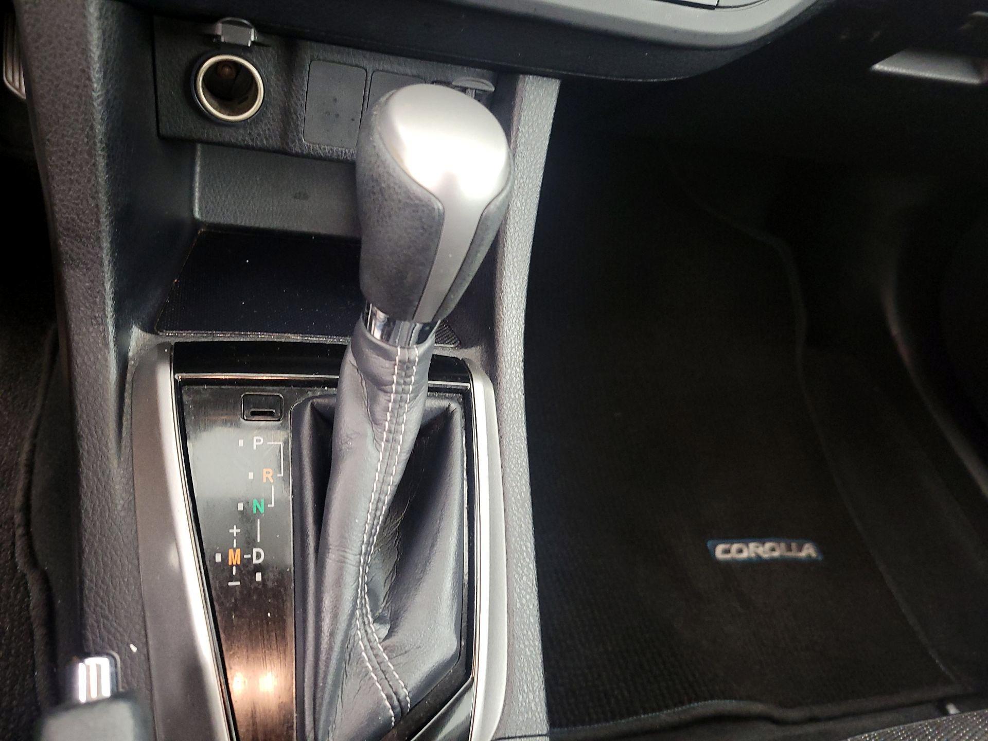 Thumbnail: 2014 Toyota Corolla - 17