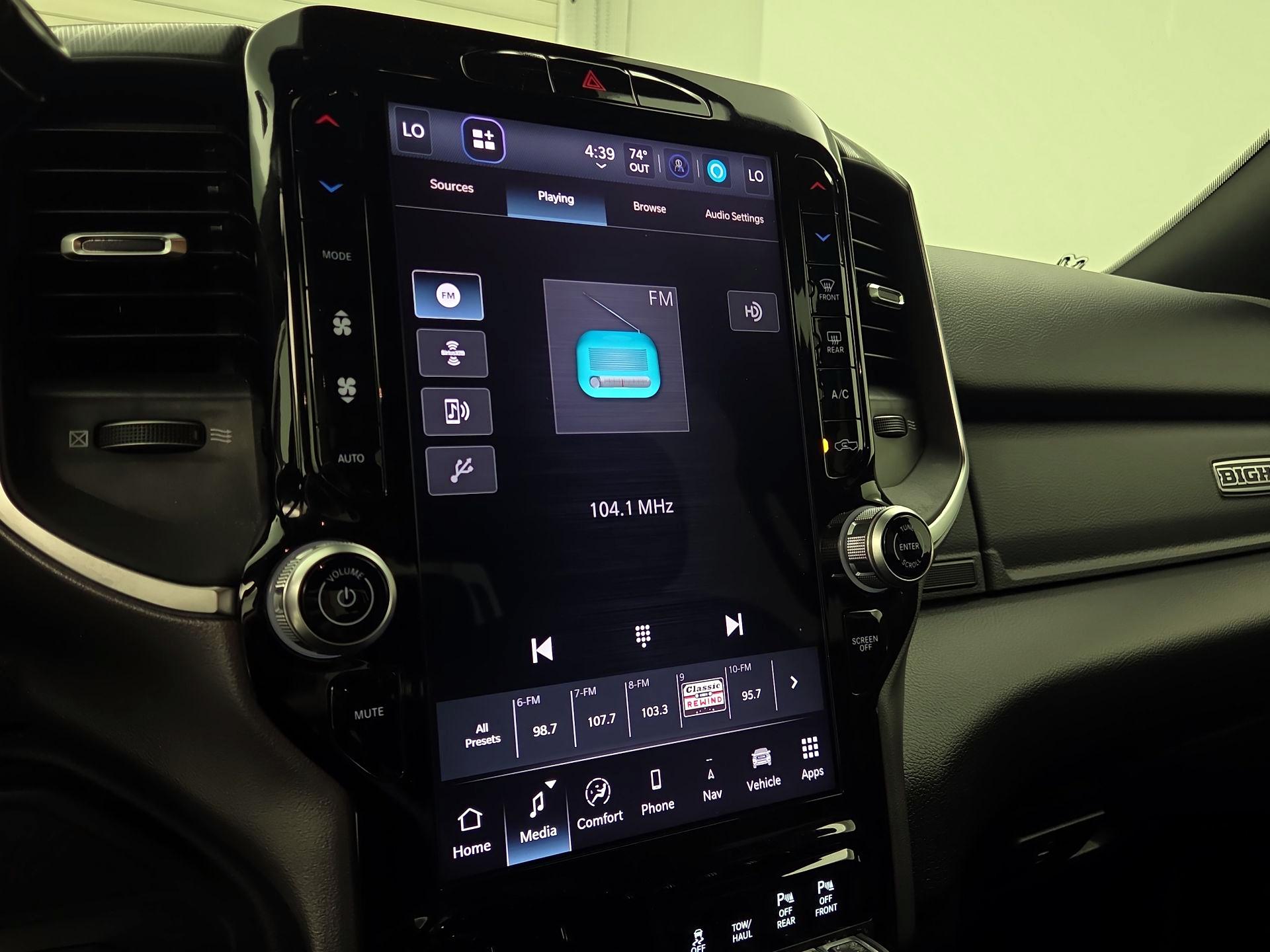 Thumbnail: 2025 RAM 2500 - 16