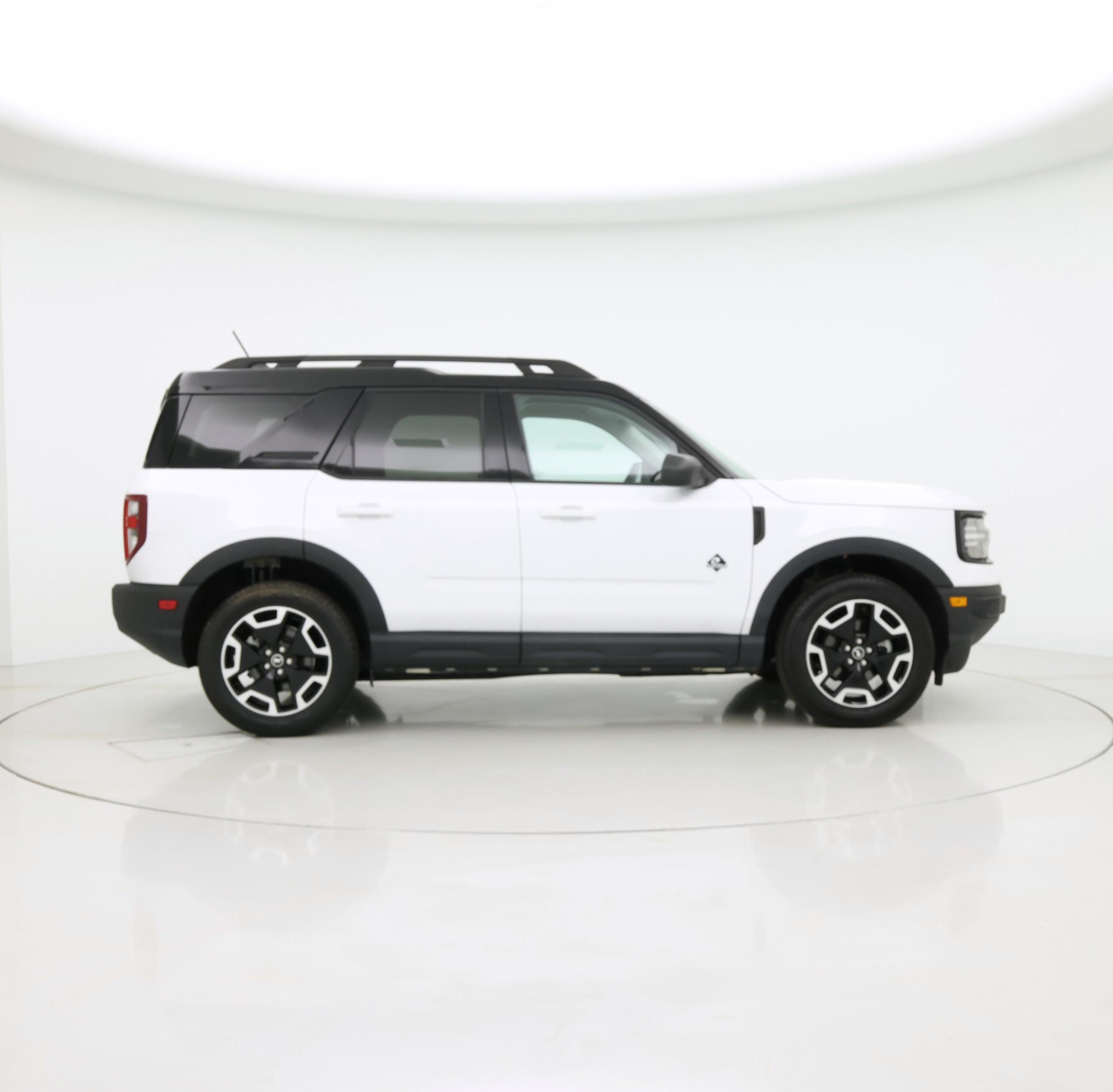 Thumbnail: 2024 Ford Bronco Sport - 7
