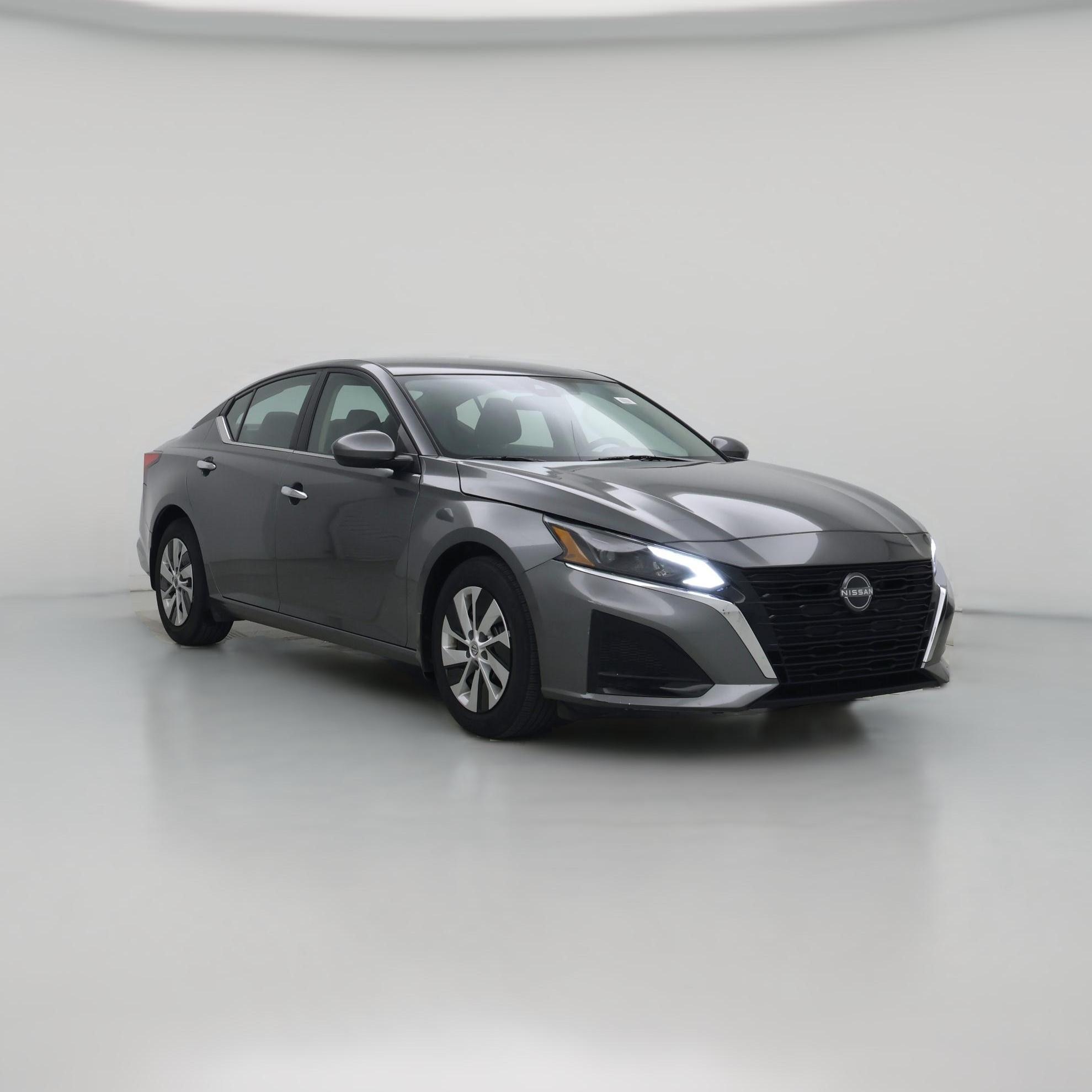 Thumbnail: 2023 Nissan Altima - 1