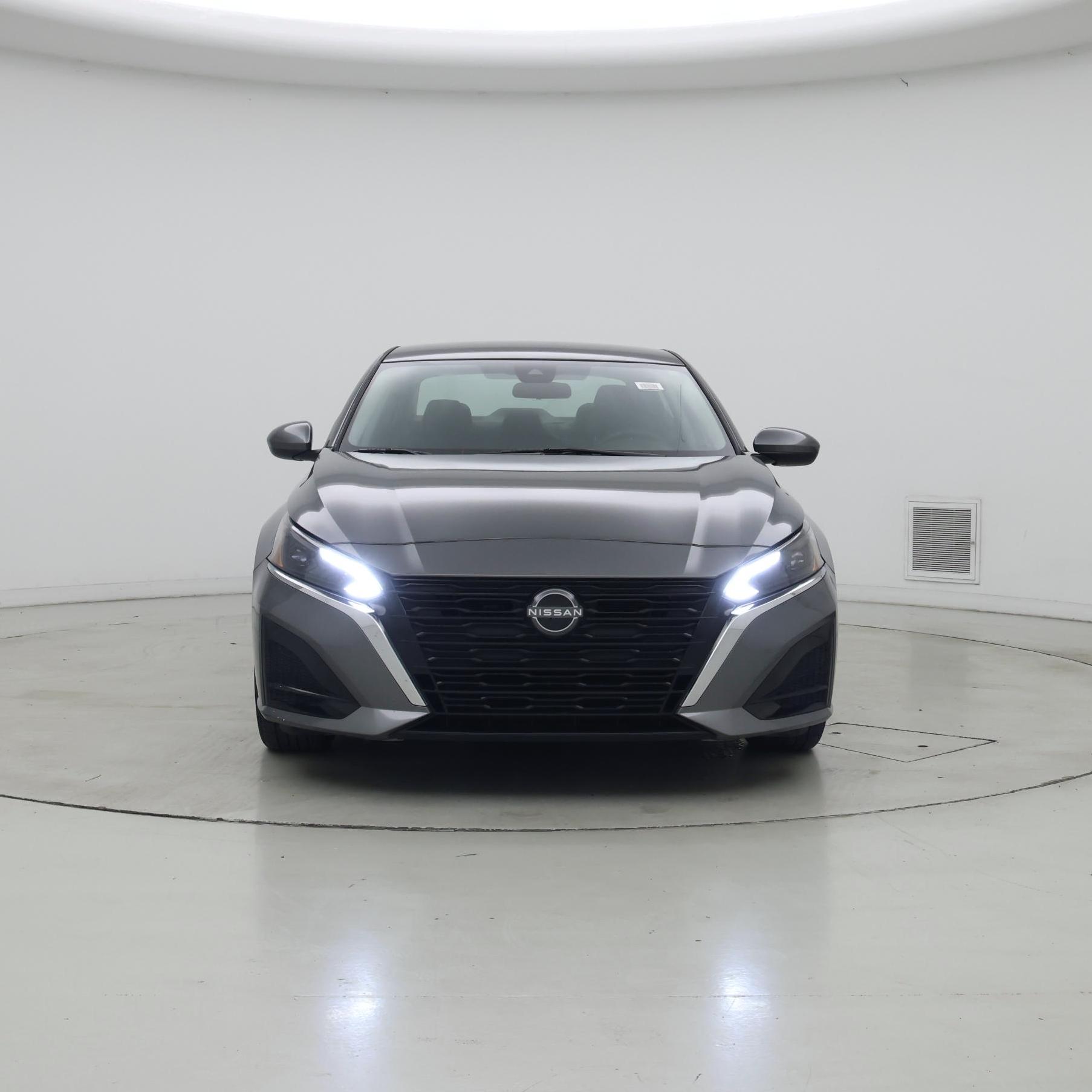 Thumbnail: 2023 Nissan Altima - 5