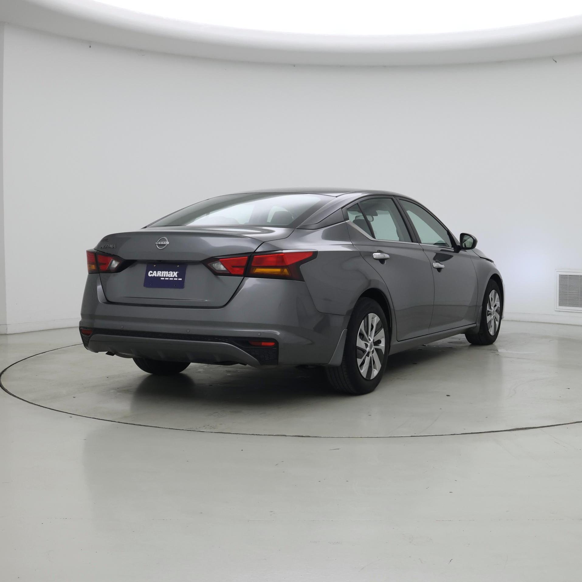 Thumbnail: 2023 Nissan Altima - 8