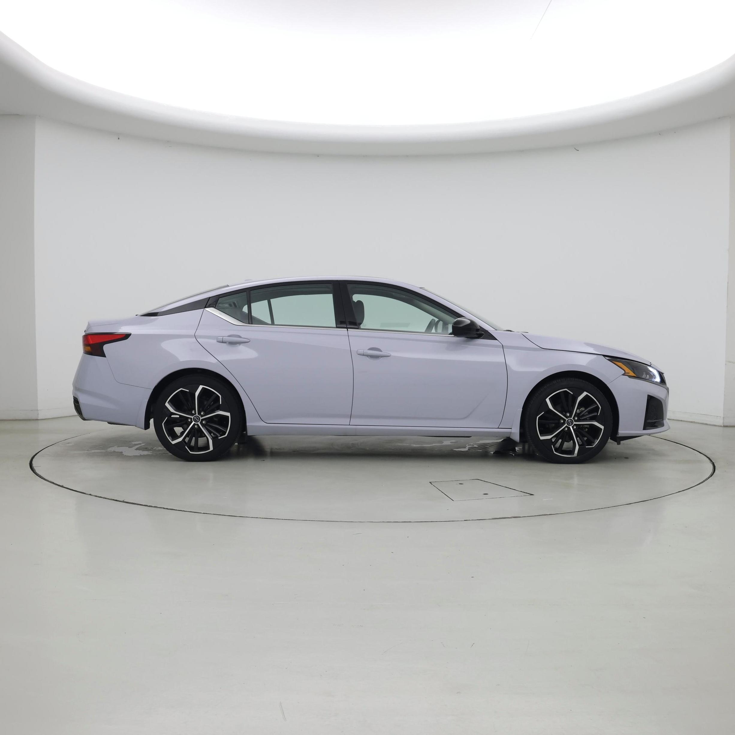 Thumbnail: 2024 Nissan Altima - 7