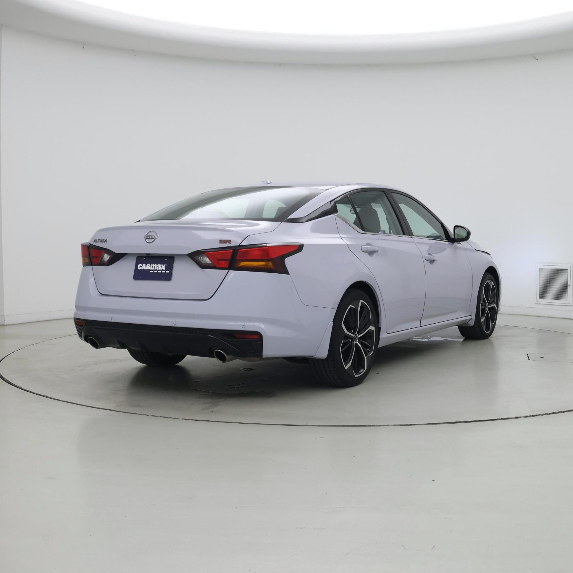 Thumbnail: 2024 Nissan Altima - 8