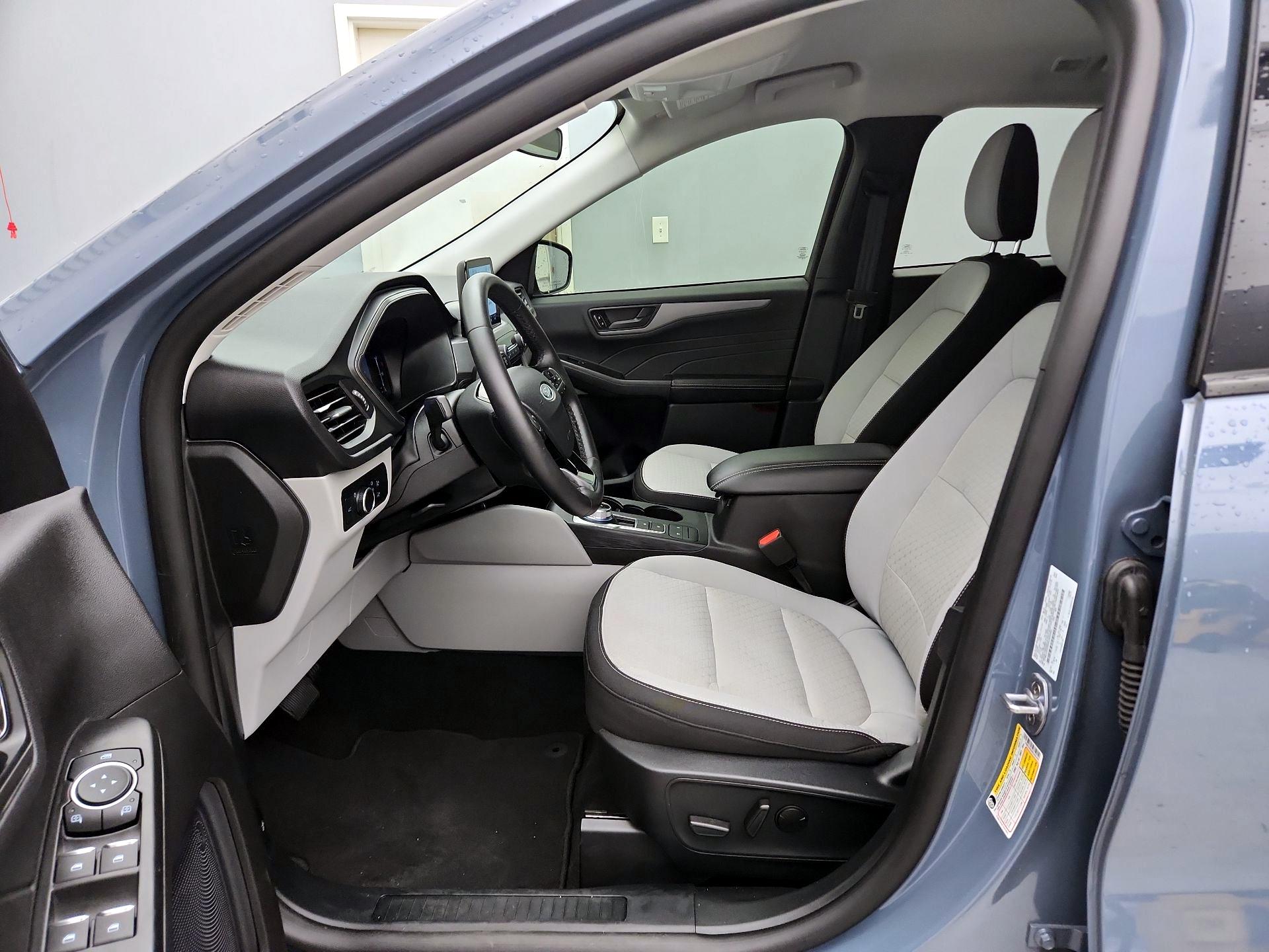 Thumbnail: 2024 Ford Escape - 11