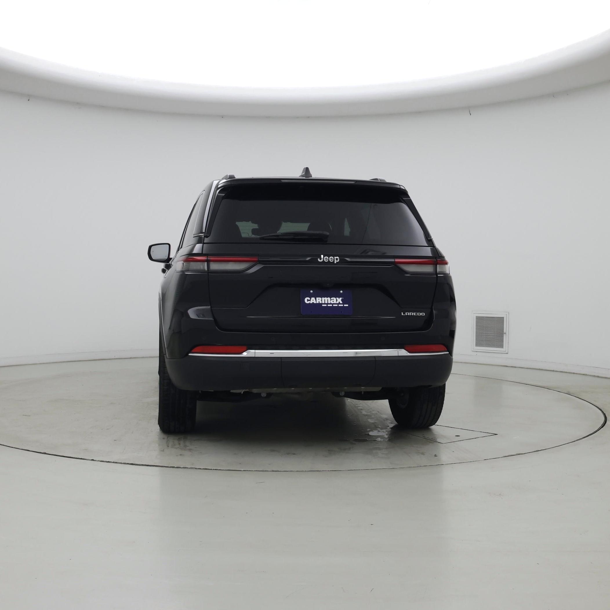 Thumbnail: 2023 Jeep Grand Cherokee - 6