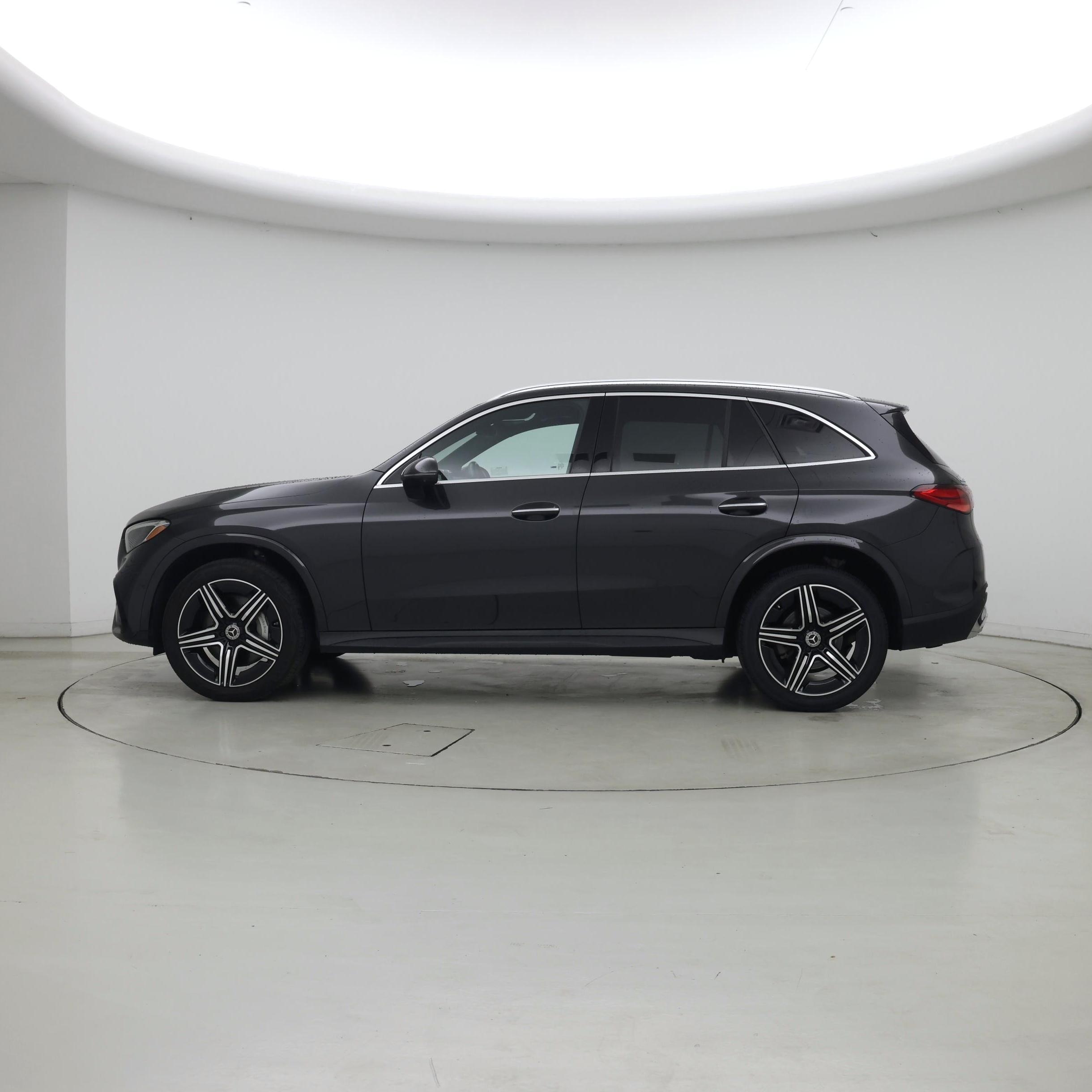 Thumbnail: 2024 Mercedes-Benz GLC - 3