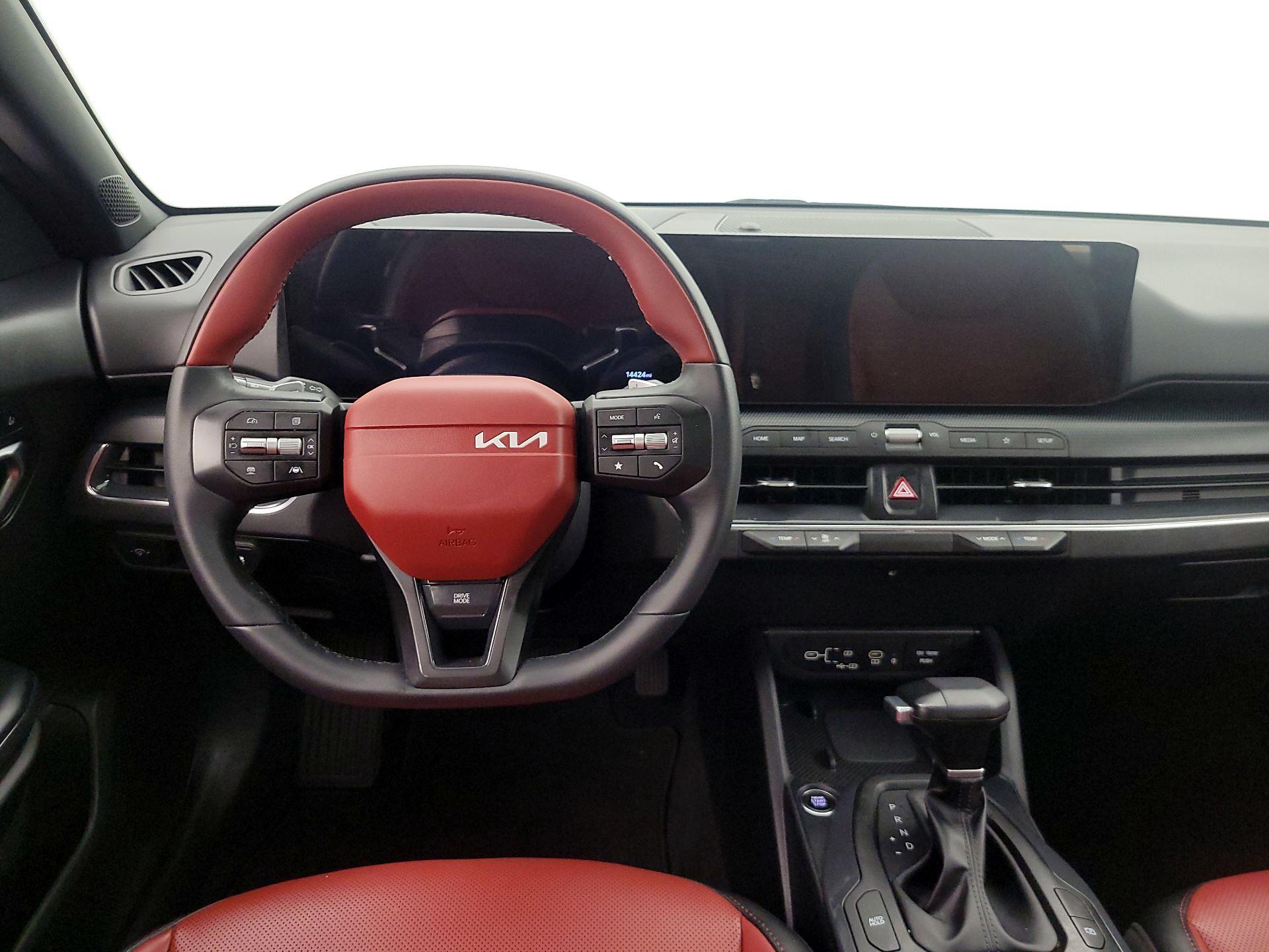 Thumbnail: 2025 Kia K4 - 10
