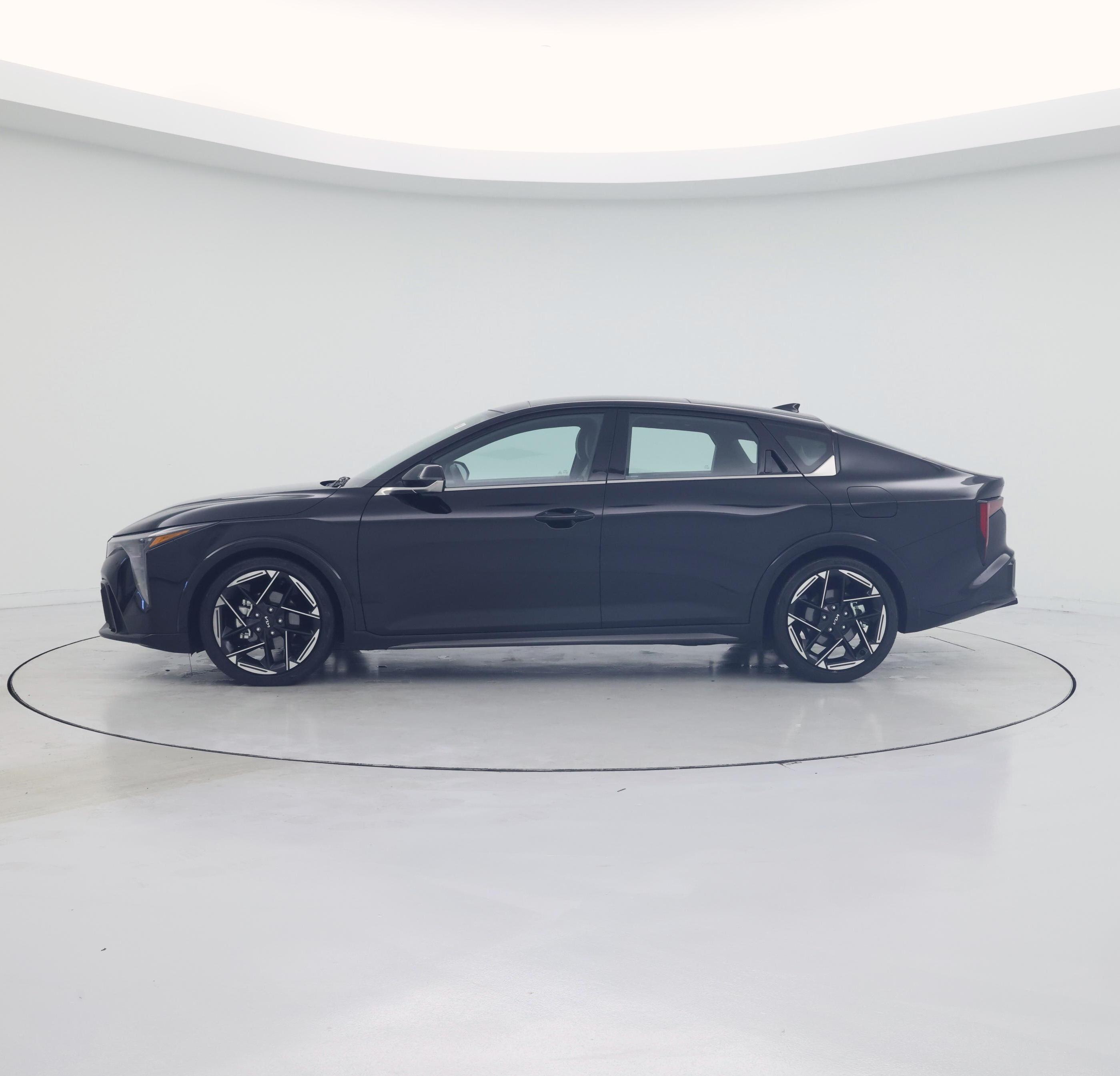 Thumbnail: 2025 Kia K4 - 3