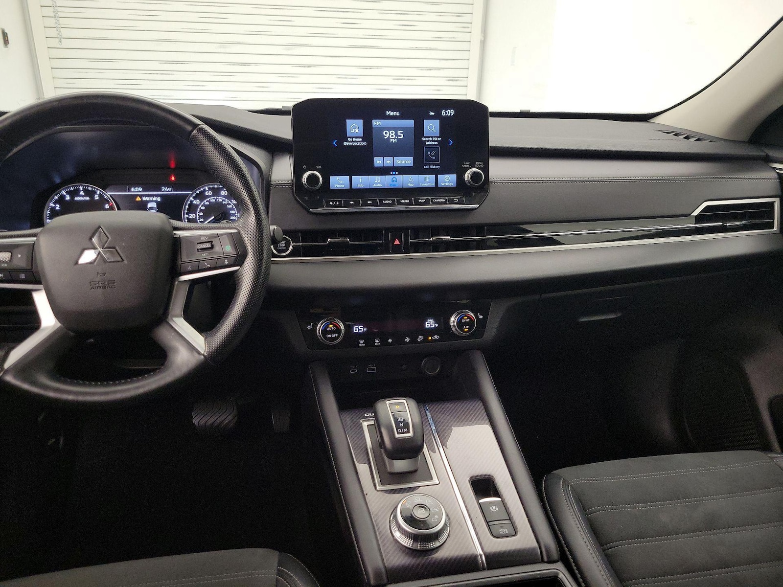 2024 Mitsubishi Outlander SE - Photo 10