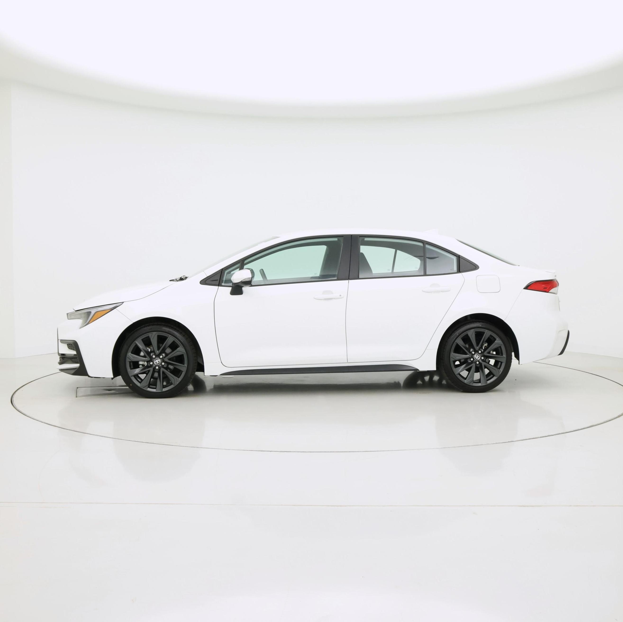 Thumbnail: 2025 Toyota Corolla - 3
