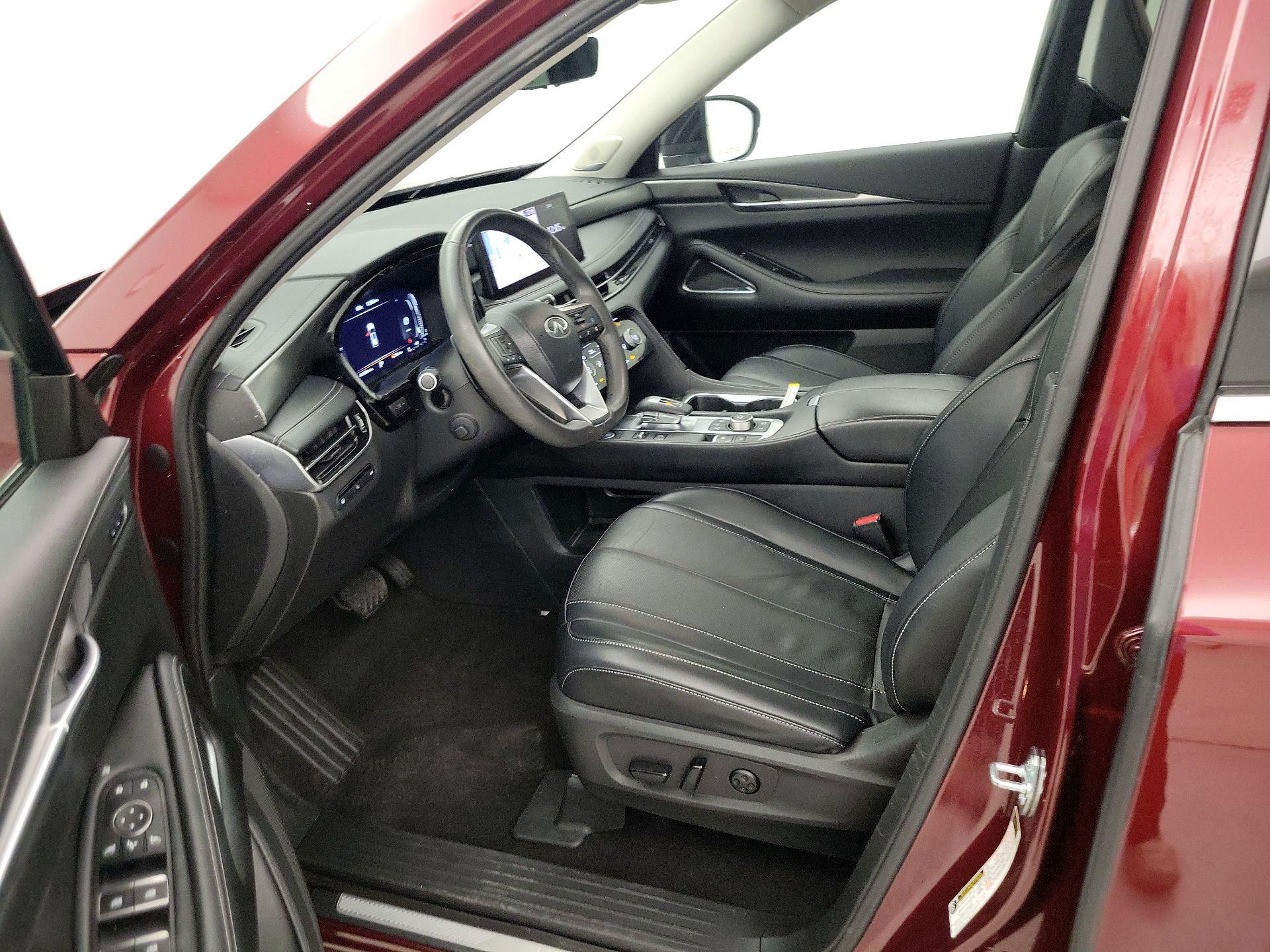 Thumbnail: 2023 INFINITI QX60 - 11