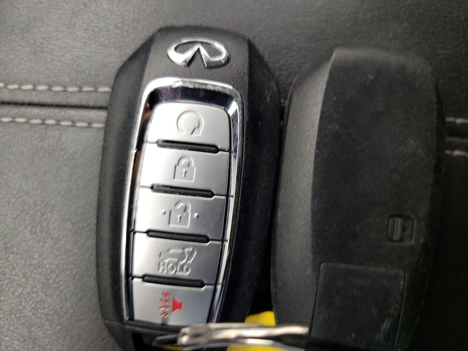 2023 INFINITI QX60 LUXE - Photo 27