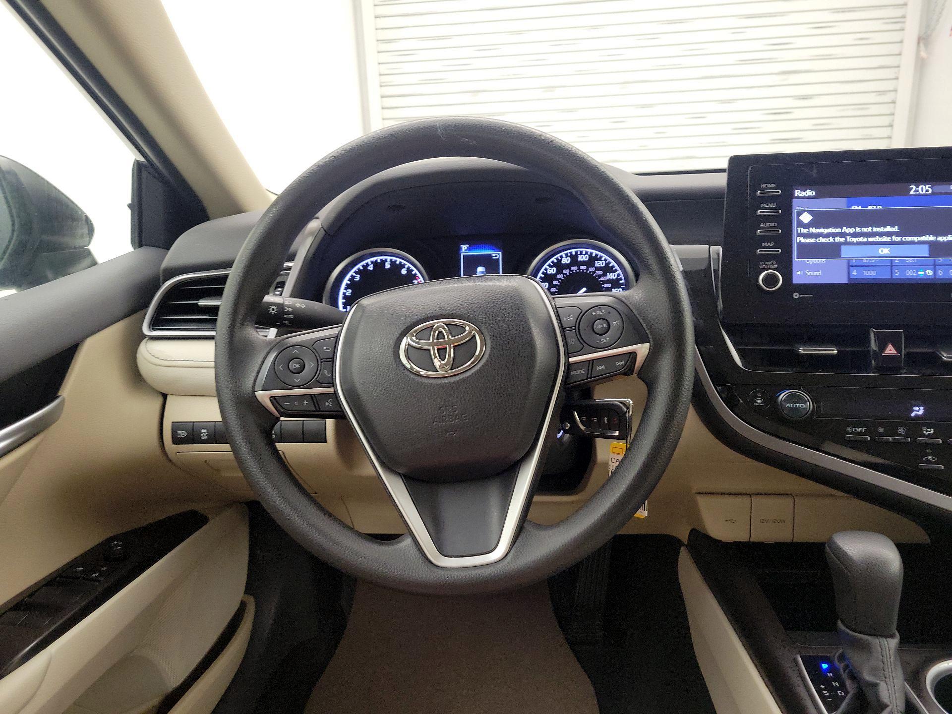 Thumbnail: 2024 Toyota Camry - 10