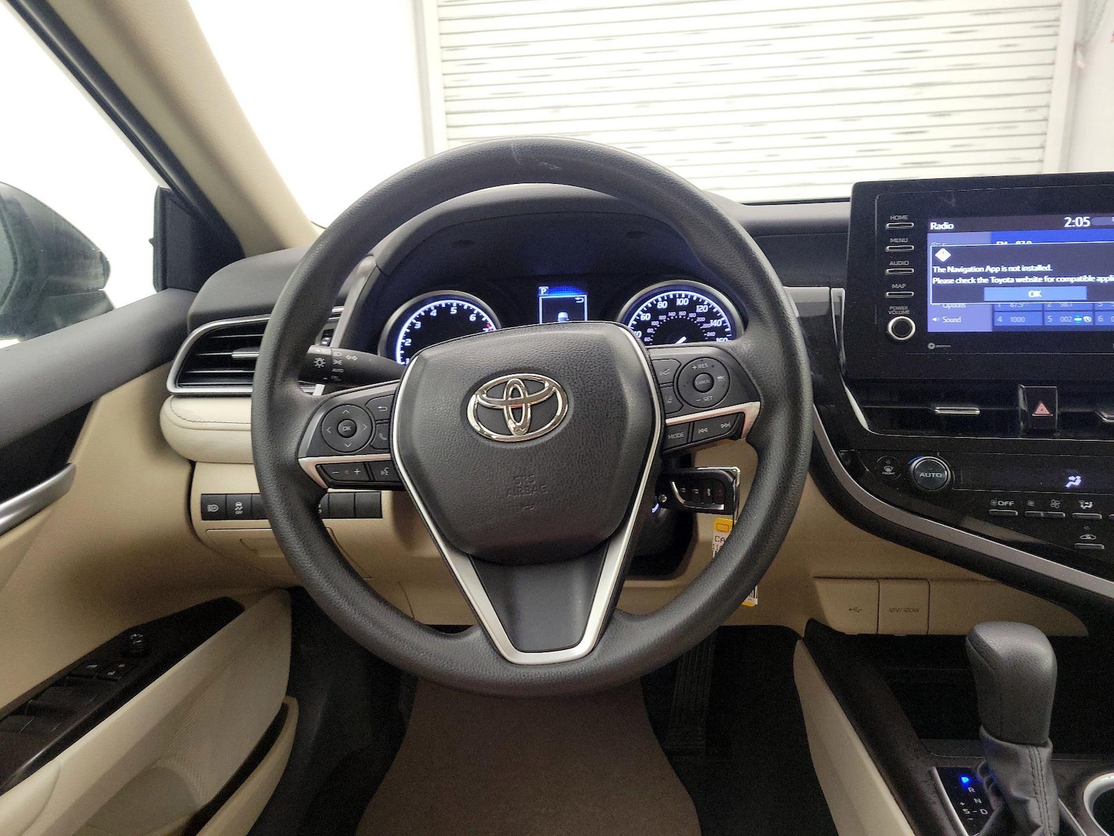 2024 Toyota Camry LE - Photo 11
