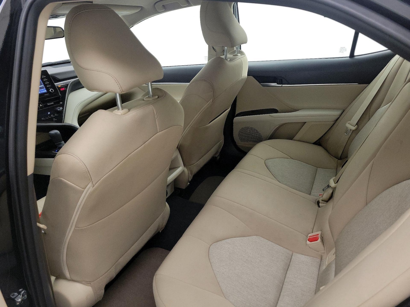 2024 Toyota Camry LE - Photo 20