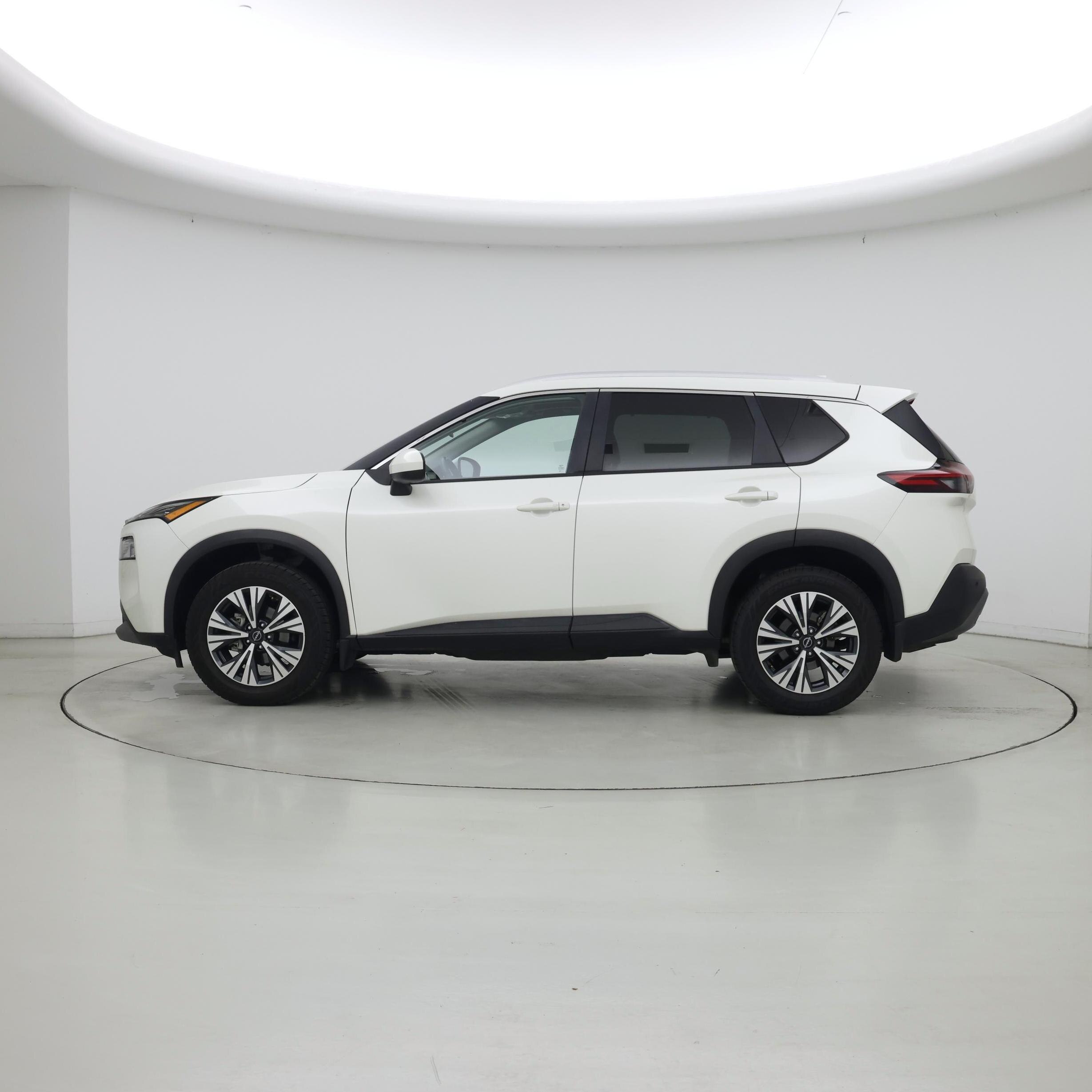 Thumbnail: 2023 Nissan Rogue - 3