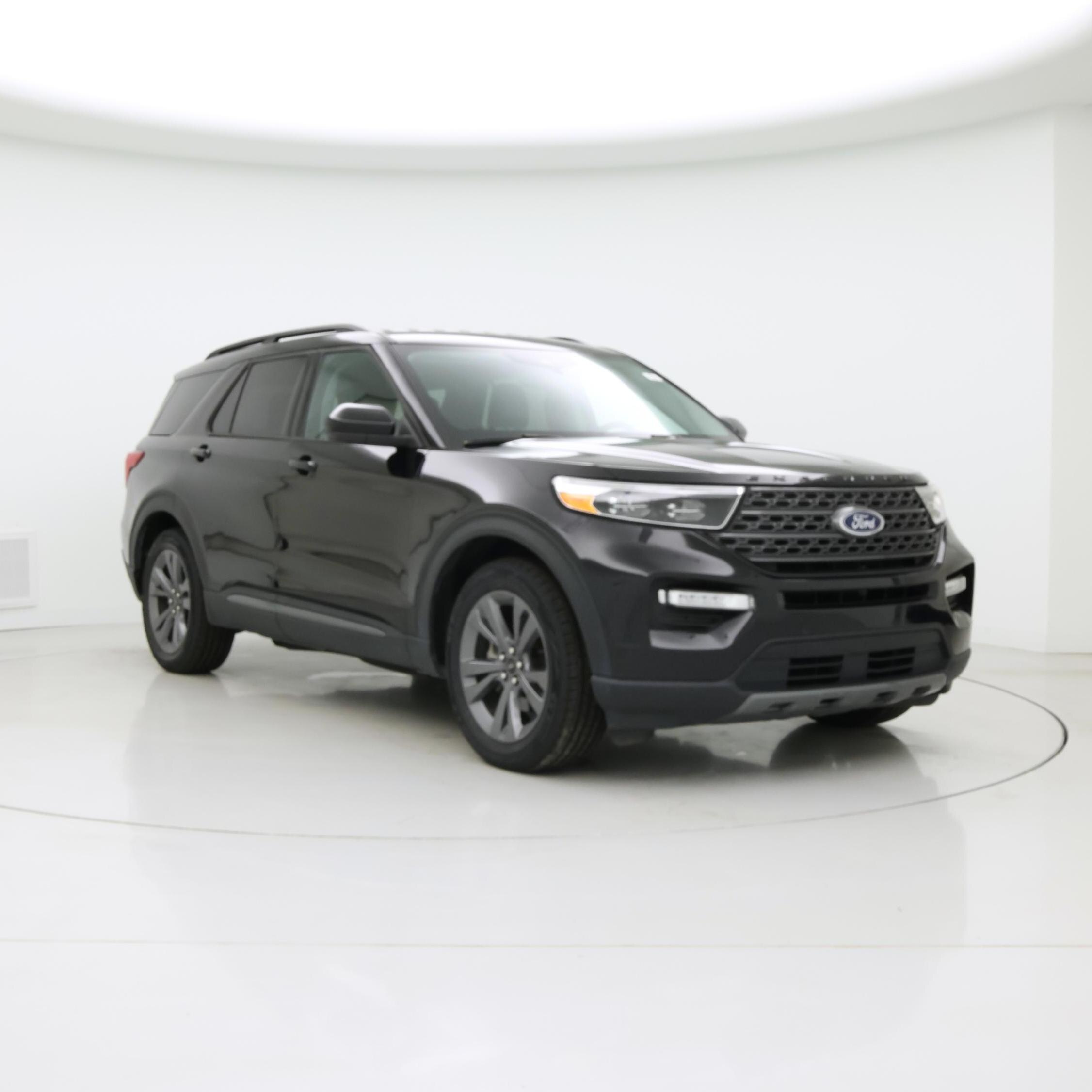 Black 2024 Ford Explorer SUV / Crossover Rear-Wheel Drive Automatic