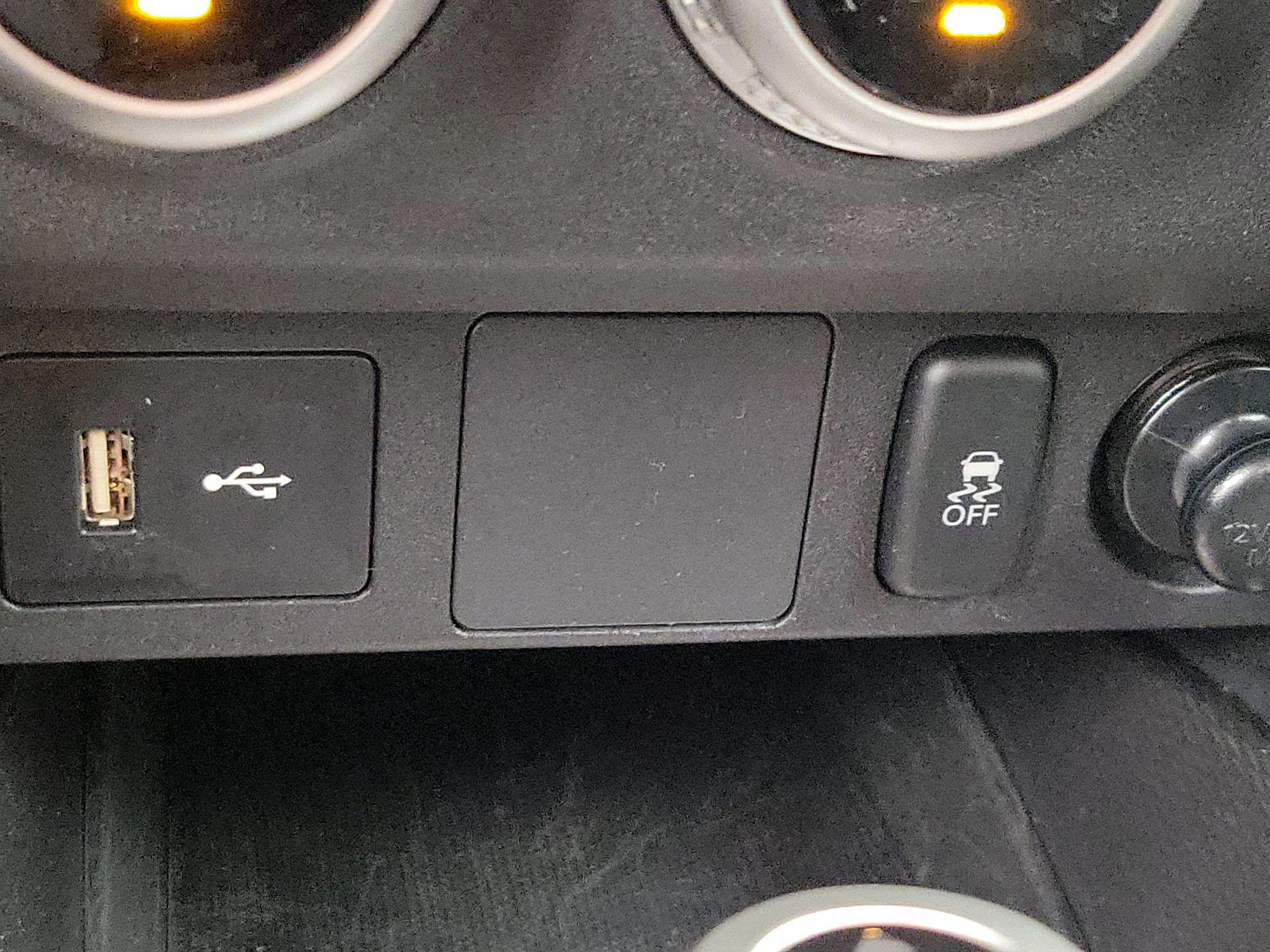 Thumbnail: 2025 Mitsubishi Outlander Sport - 18