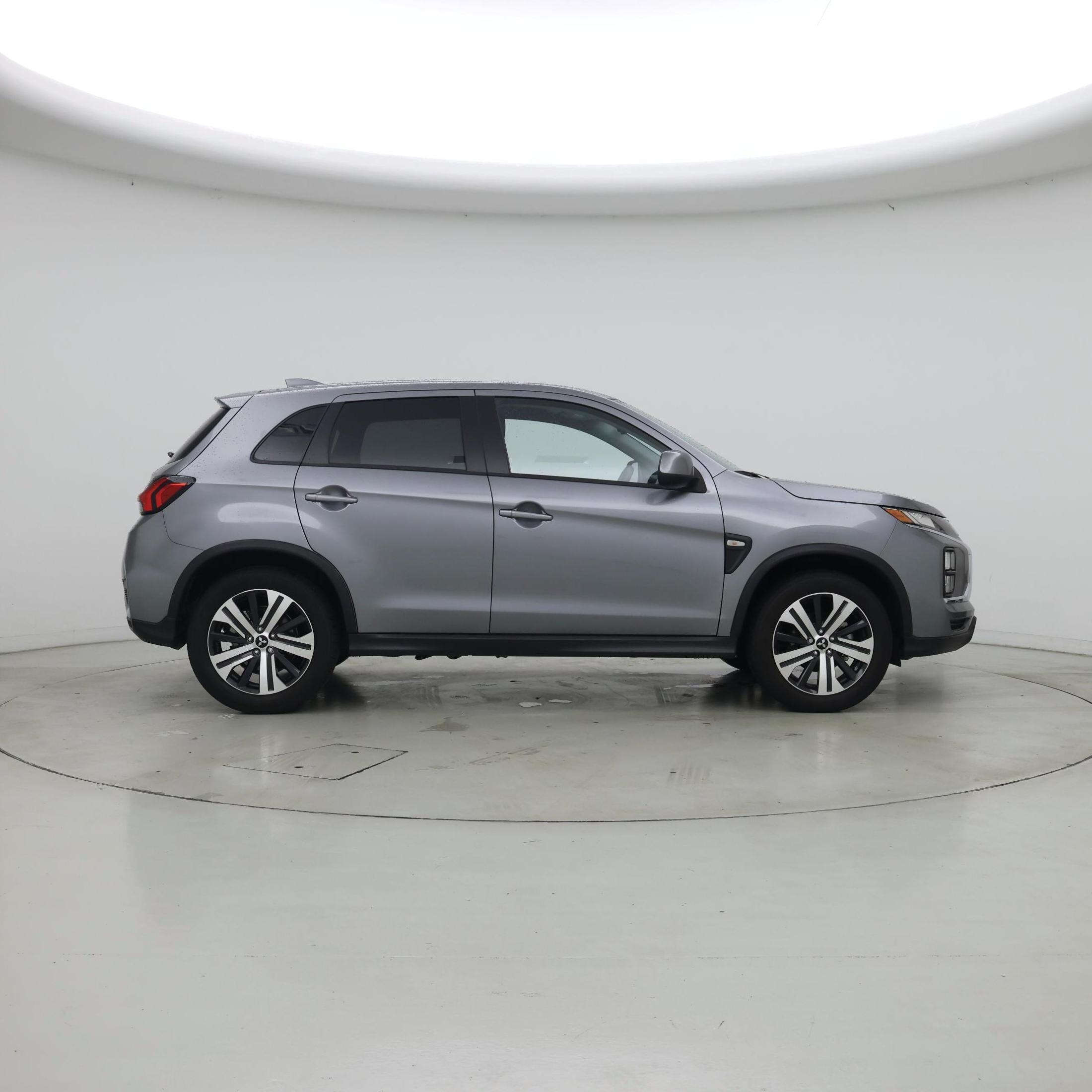 Thumbnail: 2025 Mitsubishi Outlander Sport - 7