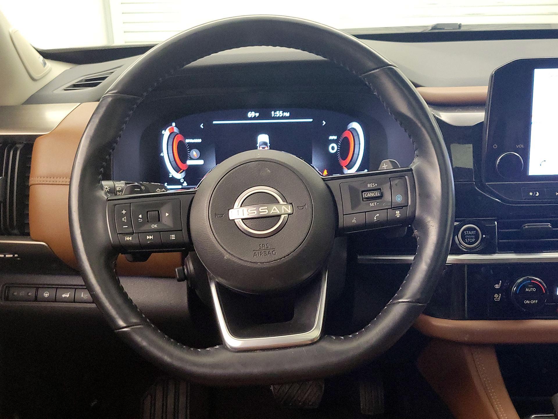 Thumbnail: 2023 Nissan Pathfinder - 10