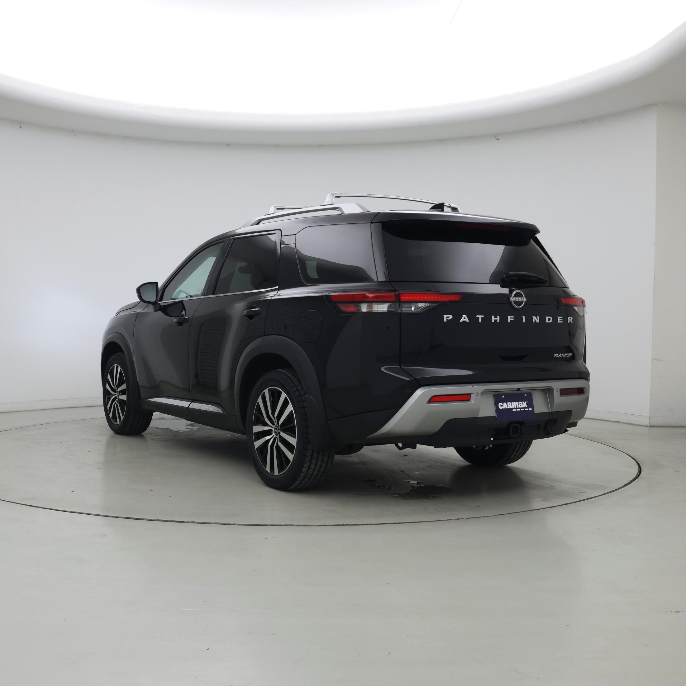 Thumbnail: 2023 Nissan Pathfinder - 2