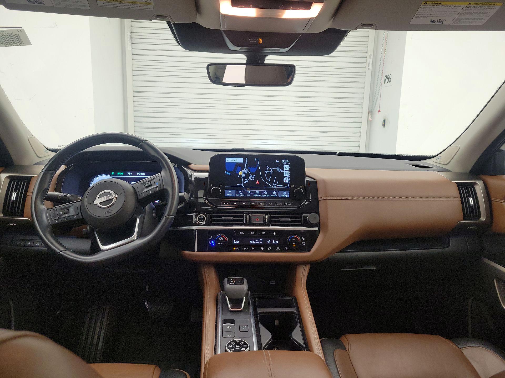 Thumbnail: 2023 Nissan Pathfinder - 9