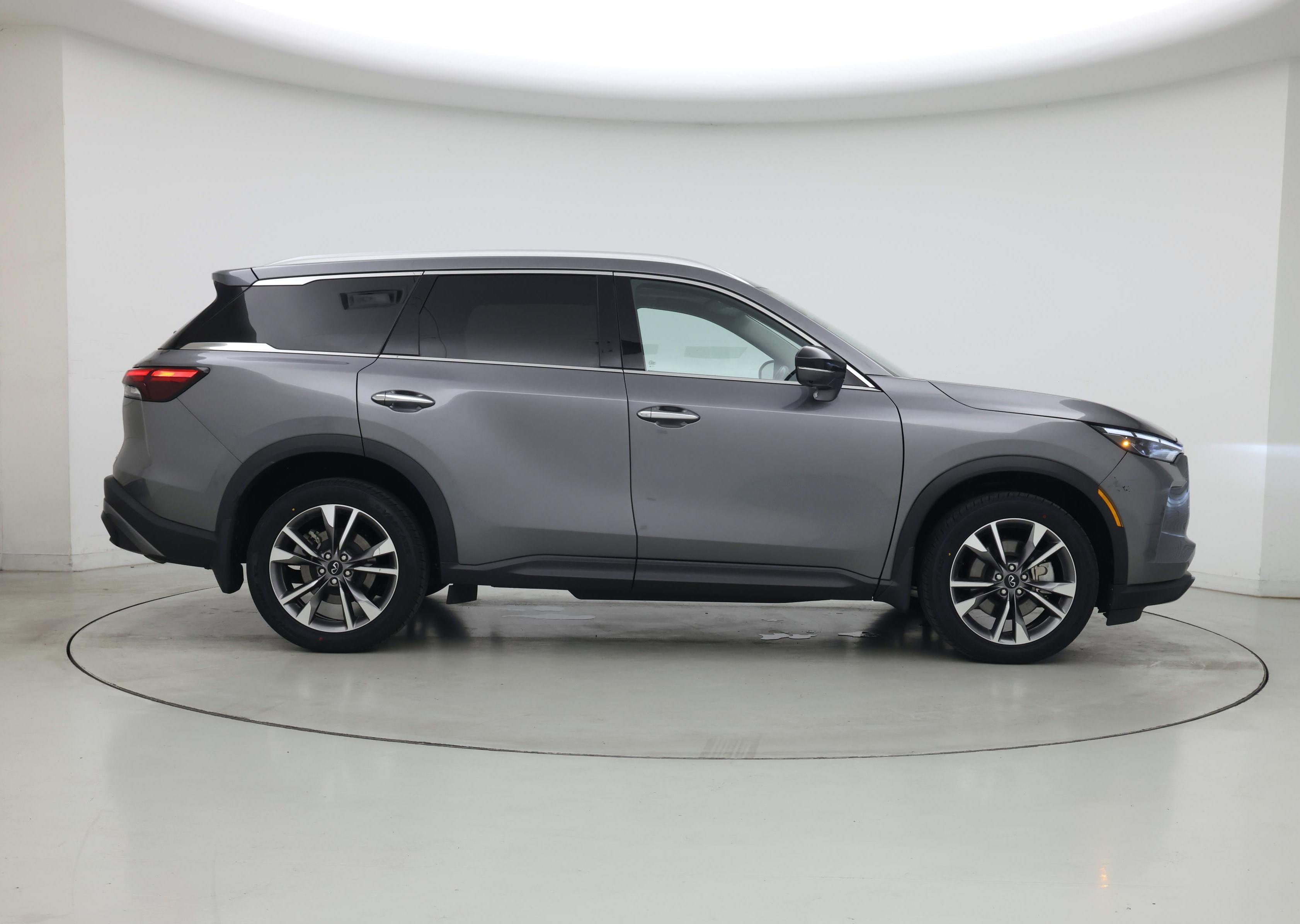 Thumbnail: 2023 INFINITI QX60 - 7