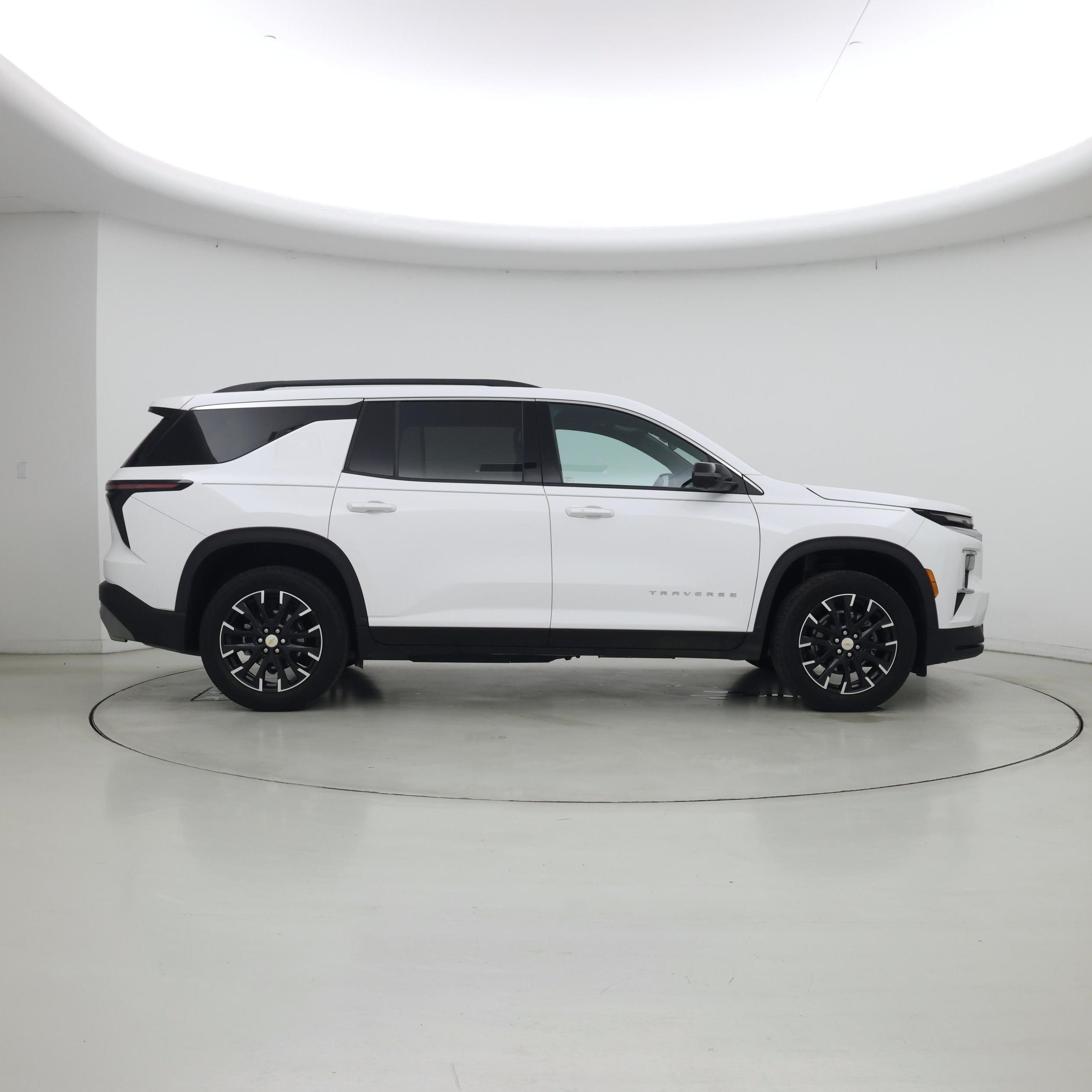 Thumbnail: 2025 Chevrolet Traverse - 7