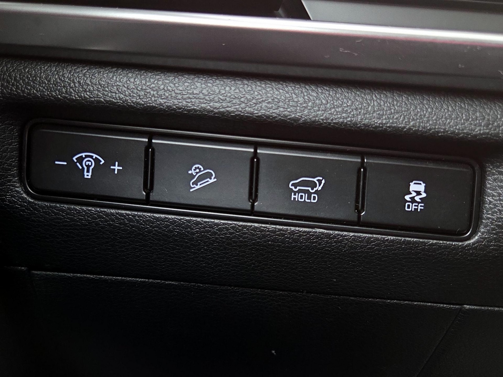 2025 Kia Telluride S - Photo 14